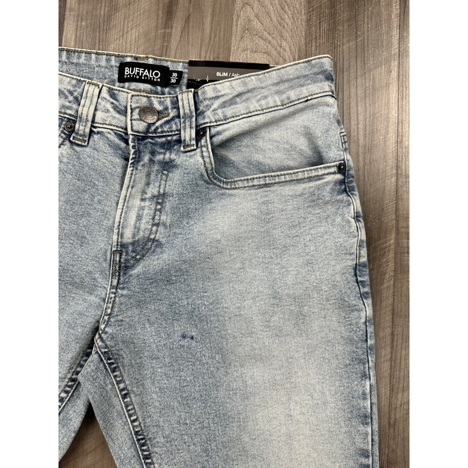 Buffalo David Bitton Slim Ash Stretch Jeans in Bleached and Blasted — Size 30x30