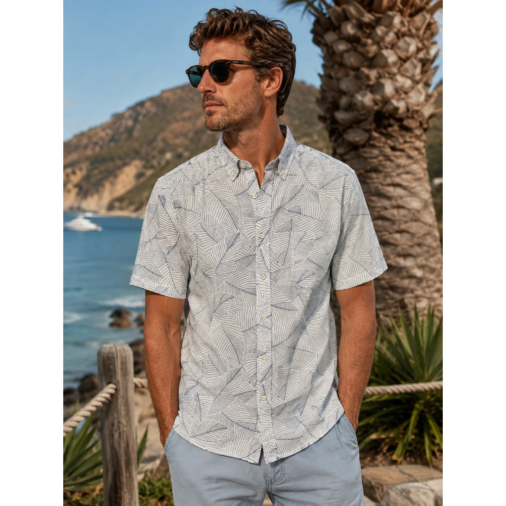 Faherty Ivory Leaf Short Sleeve Sport Shirt in Ivory, Navy — Size Medium // Preowned