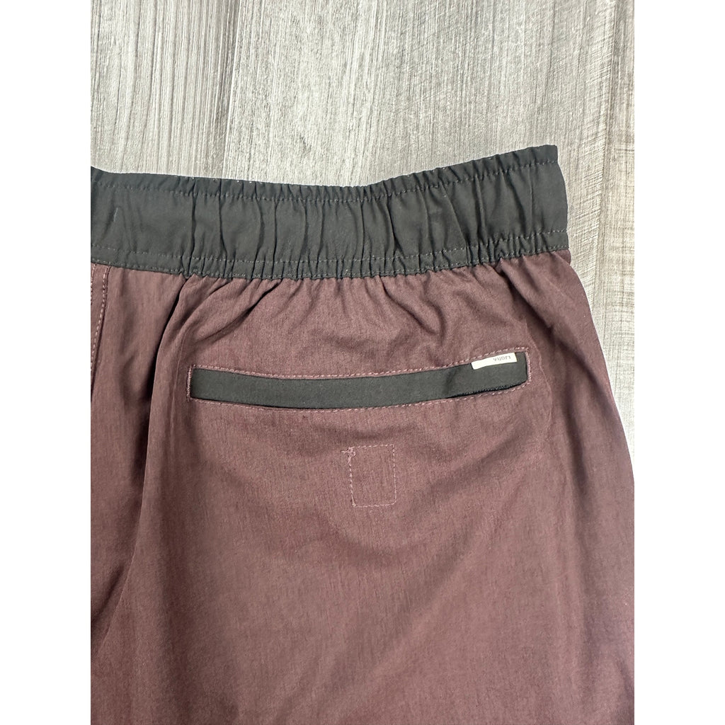 Vuori Banks Performance Athletic Shorts in Dark Burgundy Black — Size Medium // Preowned