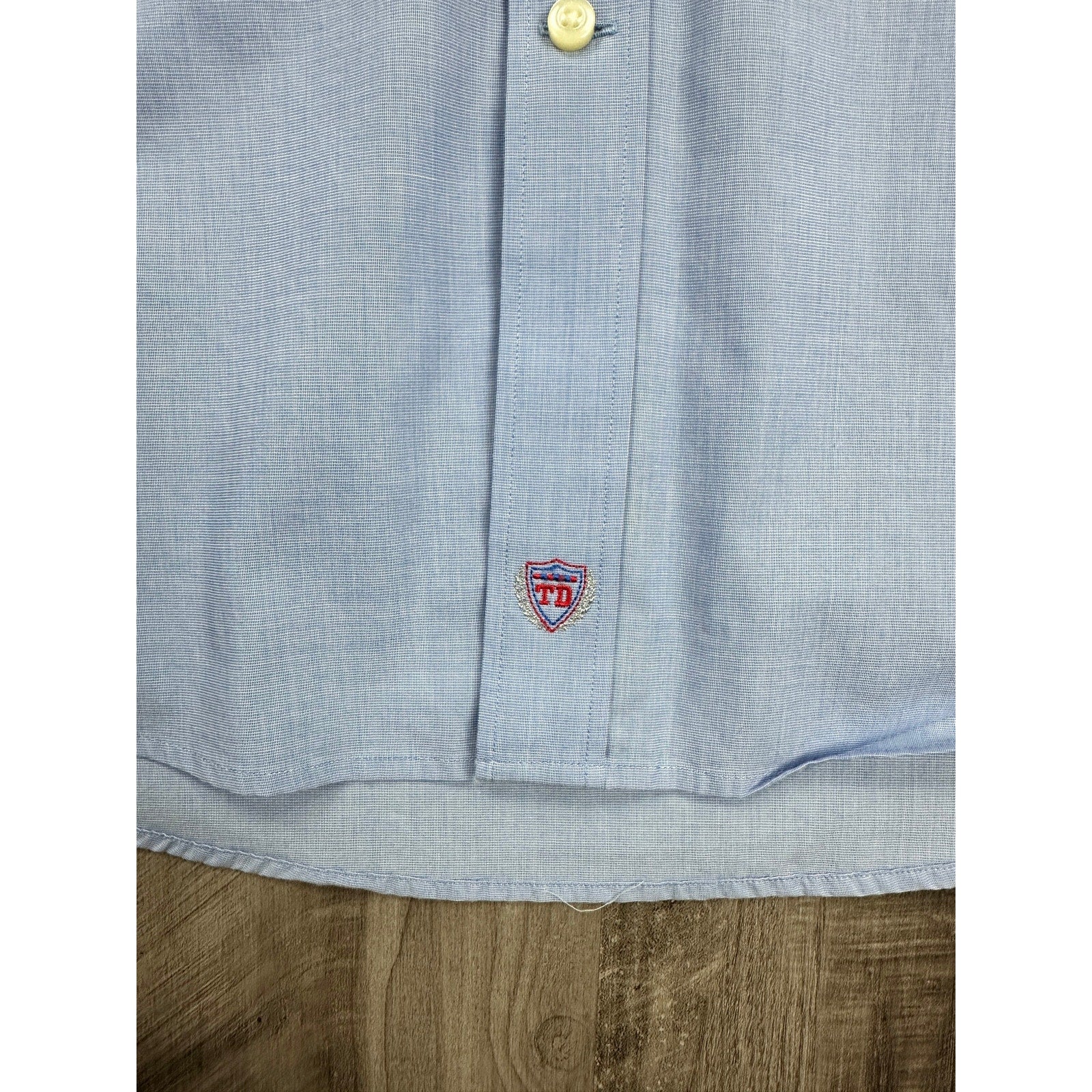 Thomas Dean LSU Tigers Collegiate Long Sleeve Button Down in Light Blue — Size Medium // Preowned