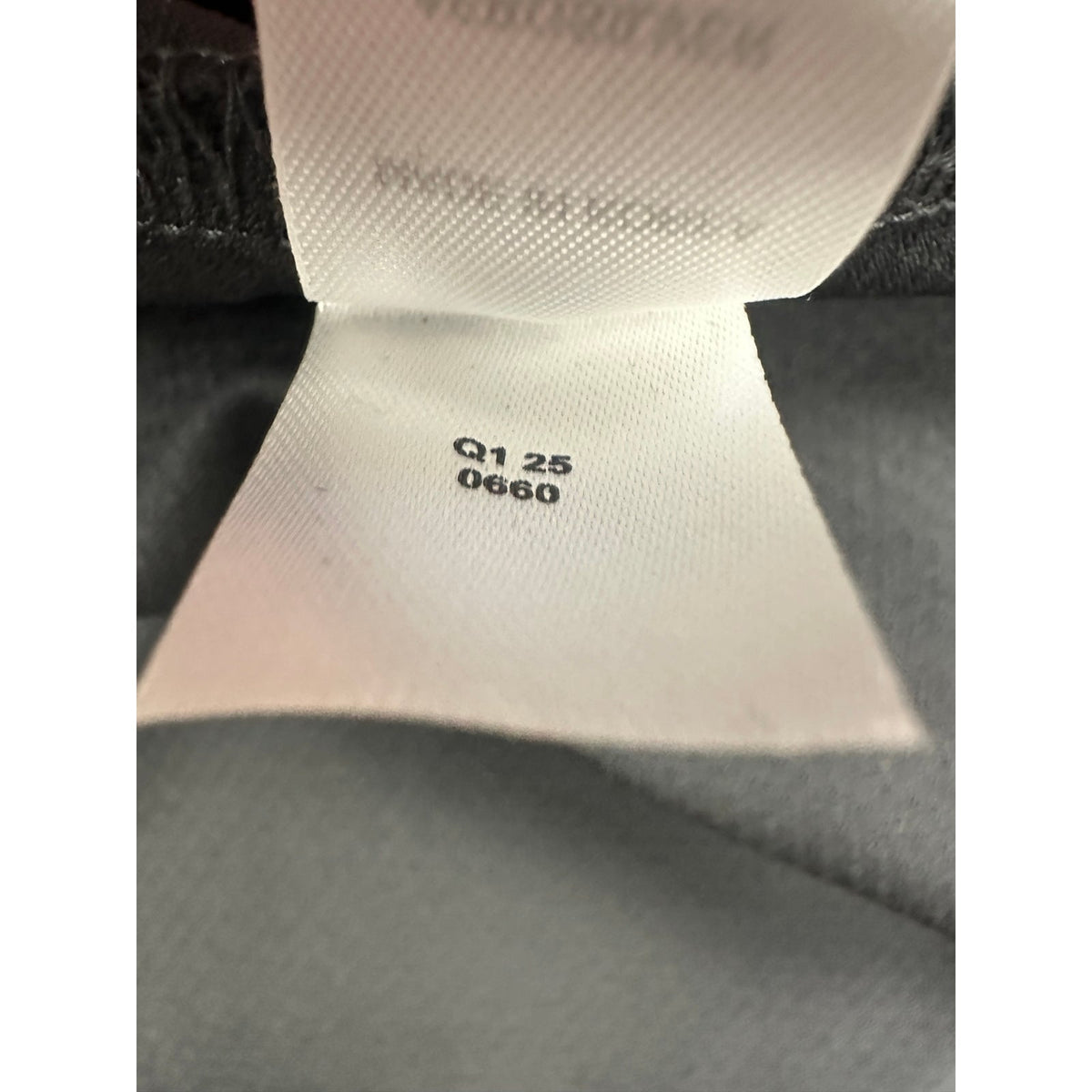 ASRV AeroSilver Established Performance Tee — Size Large // Preowned
