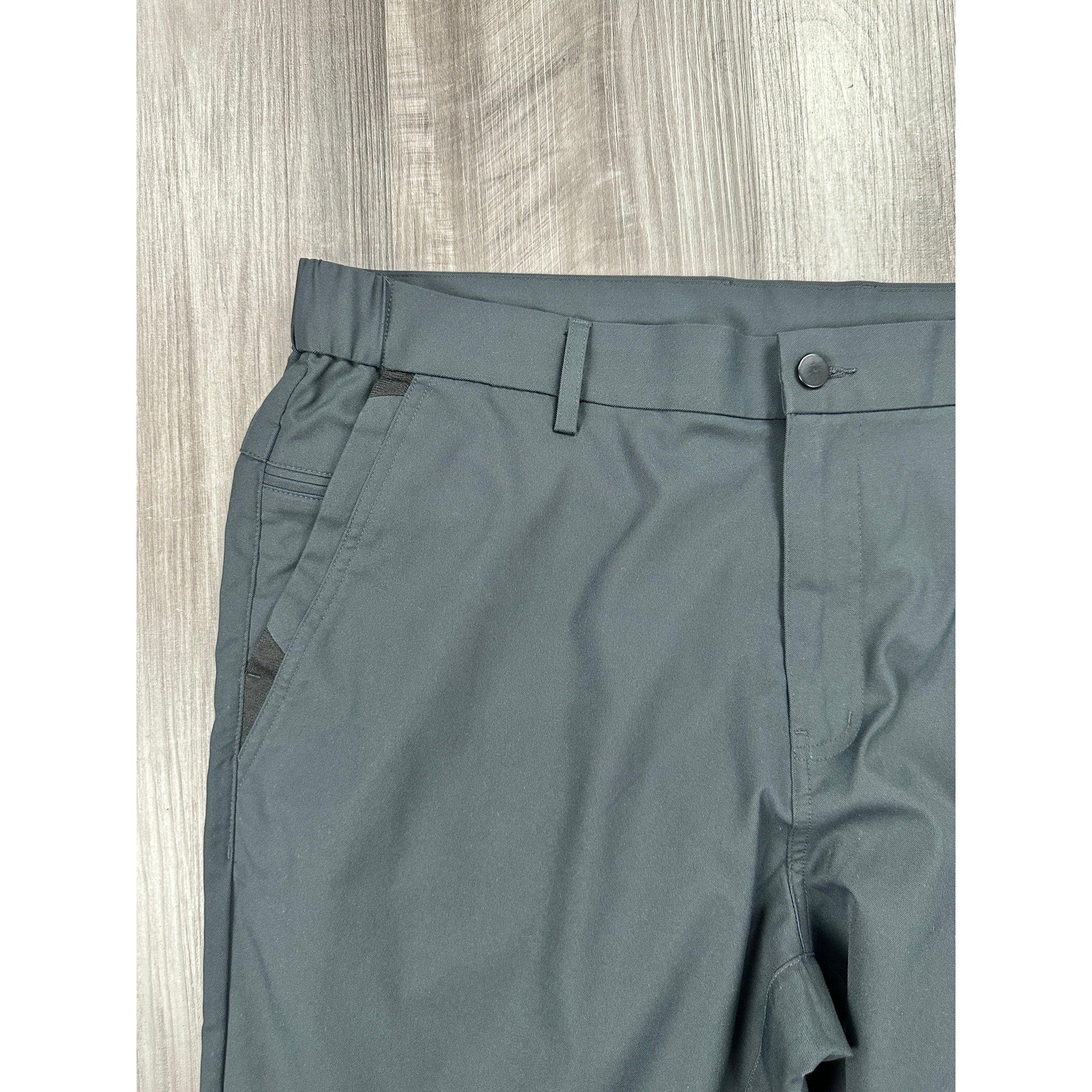 Jack Archer Jetsetter Tech Commuter Pants in Space Black — Size 36x30 // Preowned