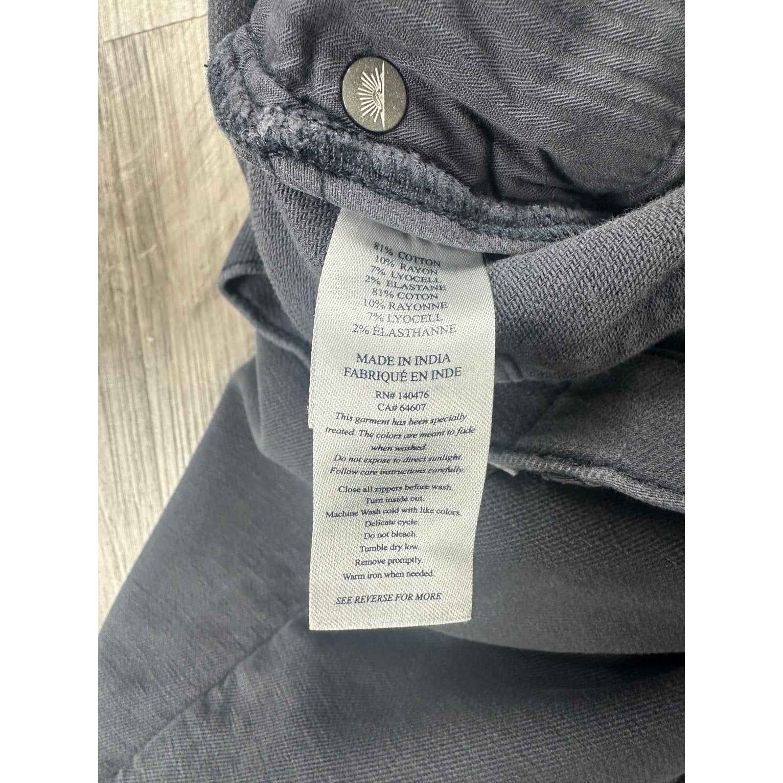 Faherty Stretch Terry 5 Pocket Pants in Navy — Size 38 // Preowned