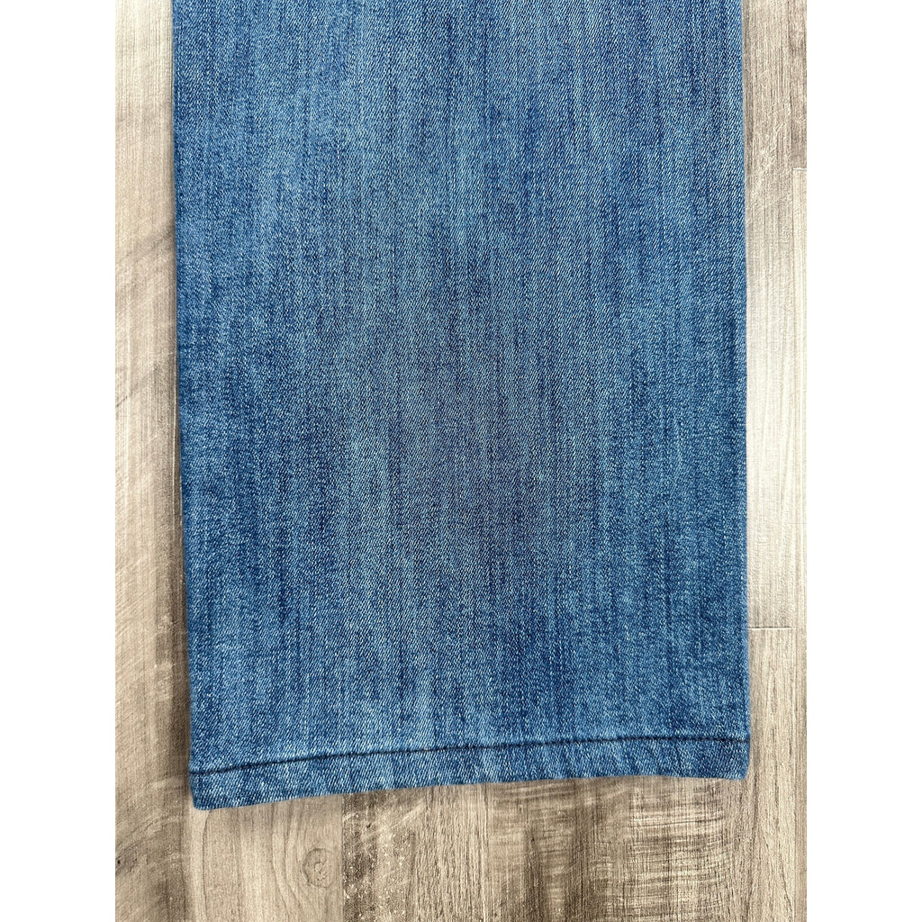 7 For All Mankind Austyn Luxe Performance Relaxed Straight Leg Jean in Medium Wash — Size 36