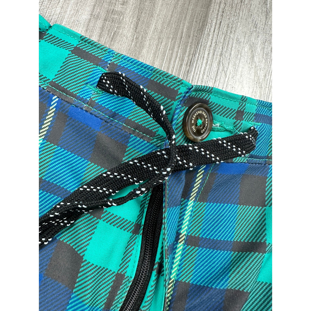 Chubbies Performance Everywhere 6-Inch Hybrid Drawstring Shorts in Green Blue Brown Yellow Cream — Size 2XL // Preowned