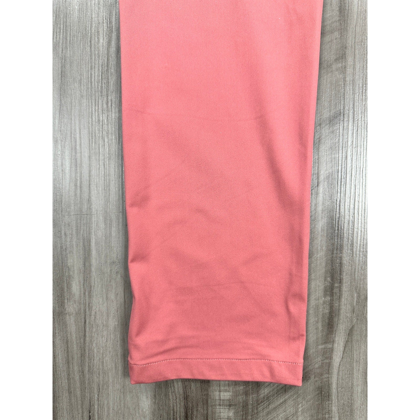 Rhone Commuter Slim Performance Pants in Nantucket Red — Size 31