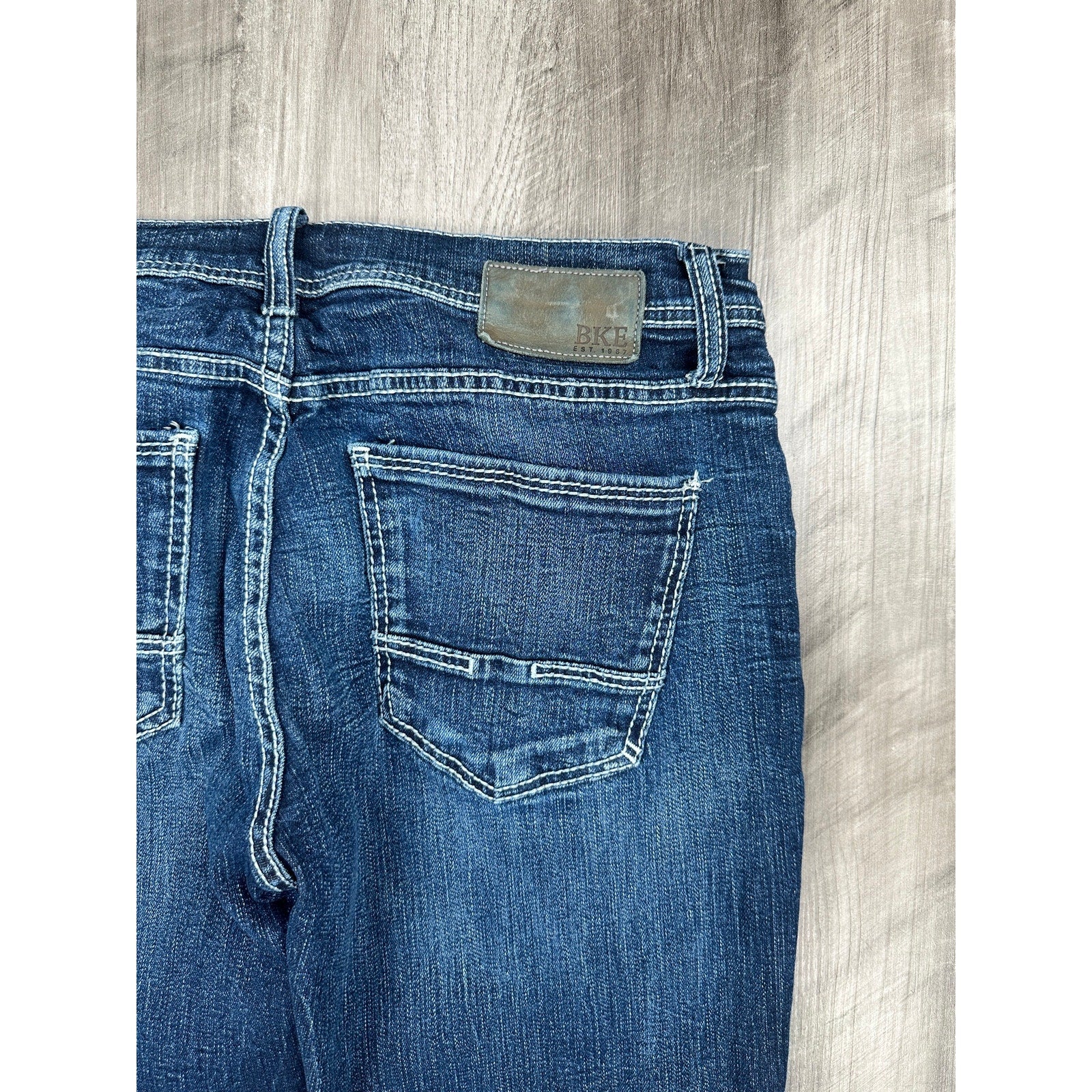 BKE Jake Stretch Straight Litt Jeans in Blue — Size 32x32 // Preowned