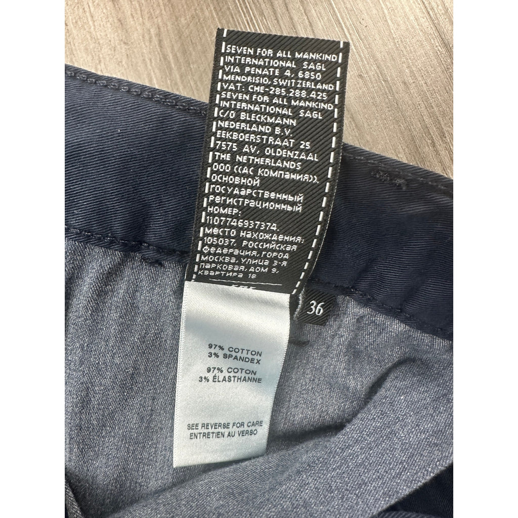 7 For All Mankind Luxe Performance Classic Chino Shorts — Size 36 // Preowned
