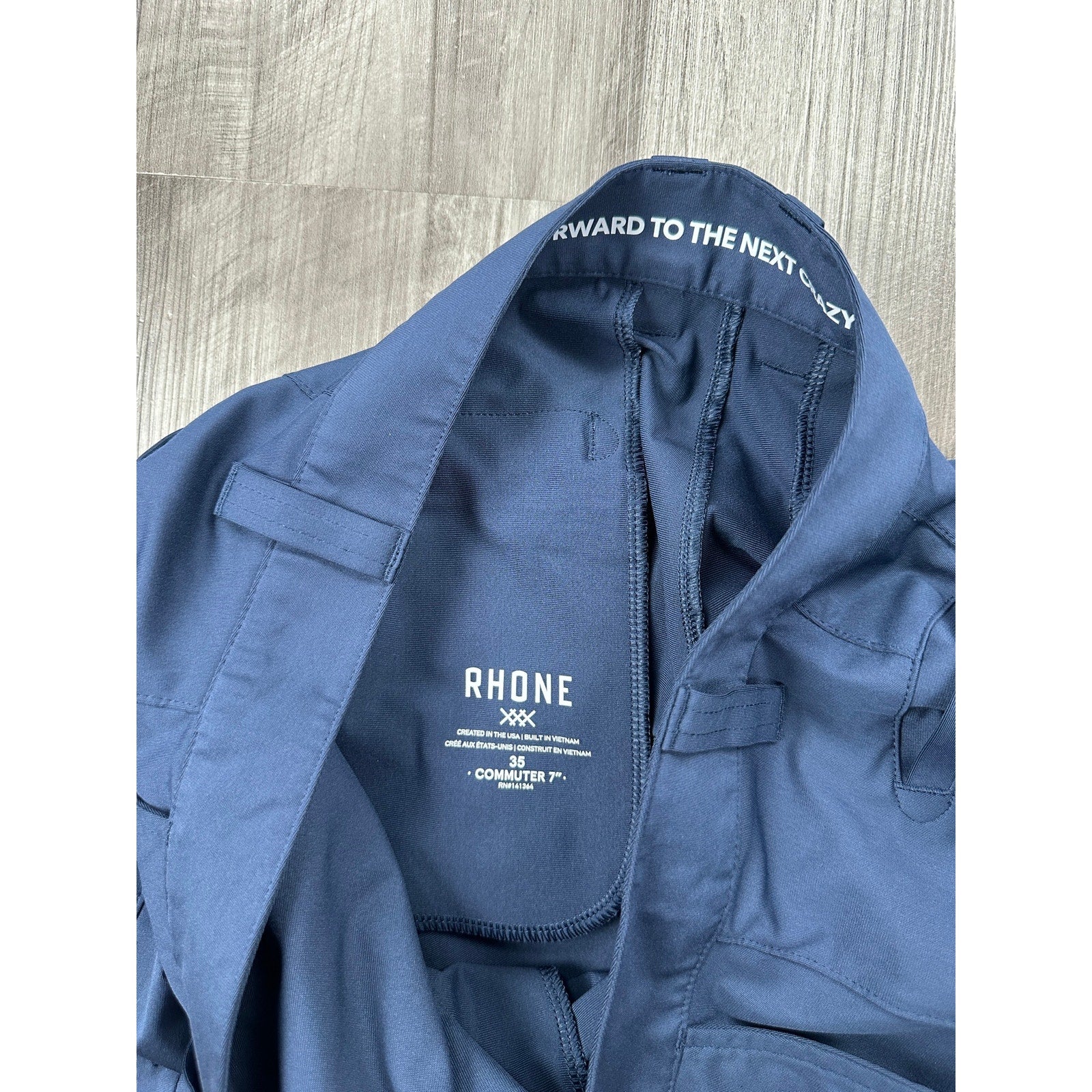 Rhone Commuter 7-Inch Performance Chino Shorts in Navy — Size 35 // Preowned