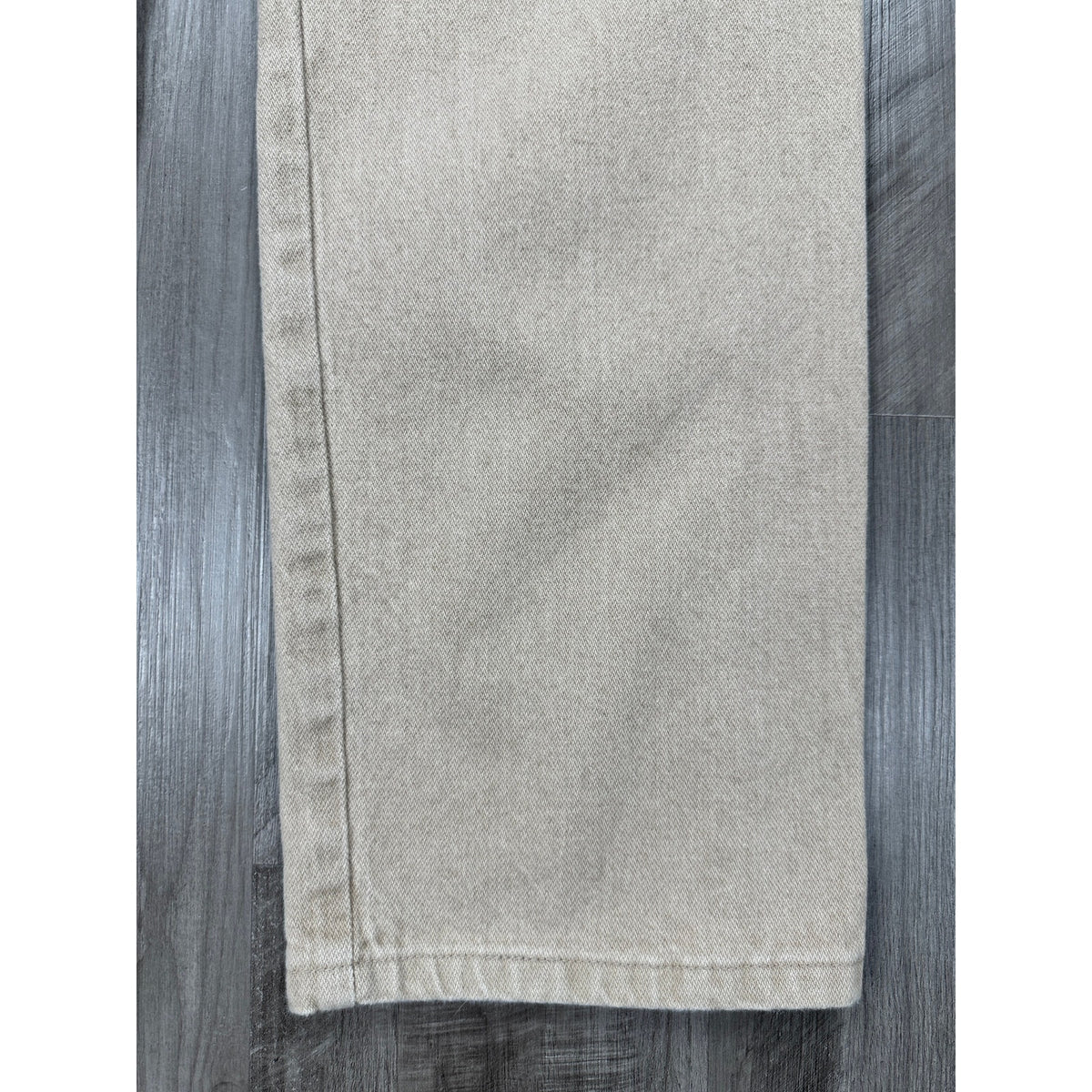 Wrangler Cowboy Cut Original Straight Fit Jeans — Size 38x32 // Preowned