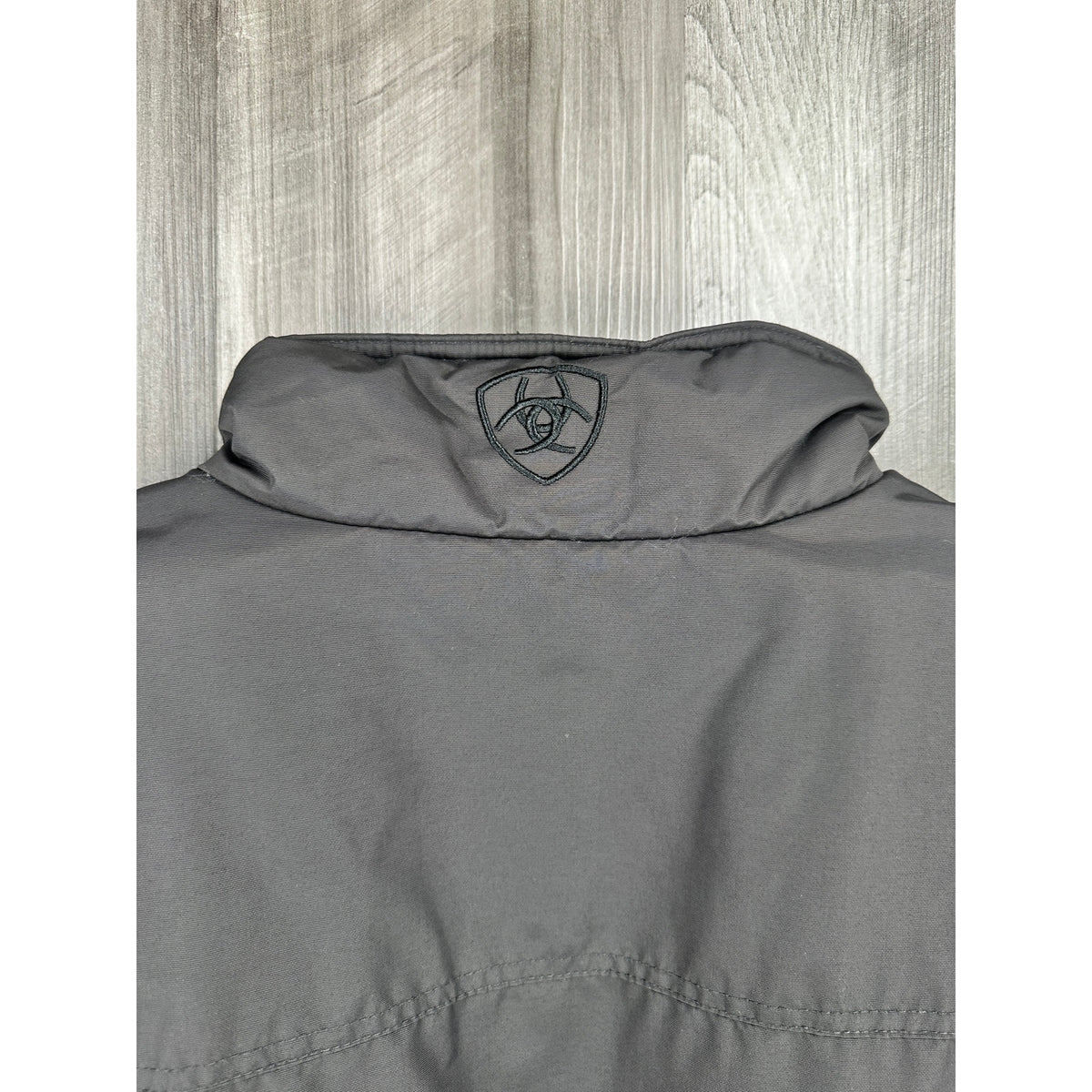 Ariat Team Logo Softshell Insulated Water and Wind Protected Jacket — Size XL // Preowned