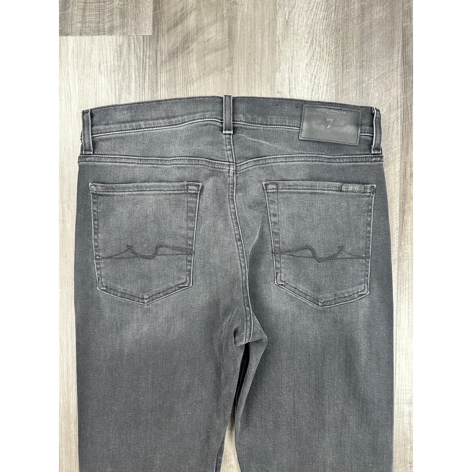 7 For All Mankind Slimmy Straight Leg Jean in Black — Size 33 // Preowned