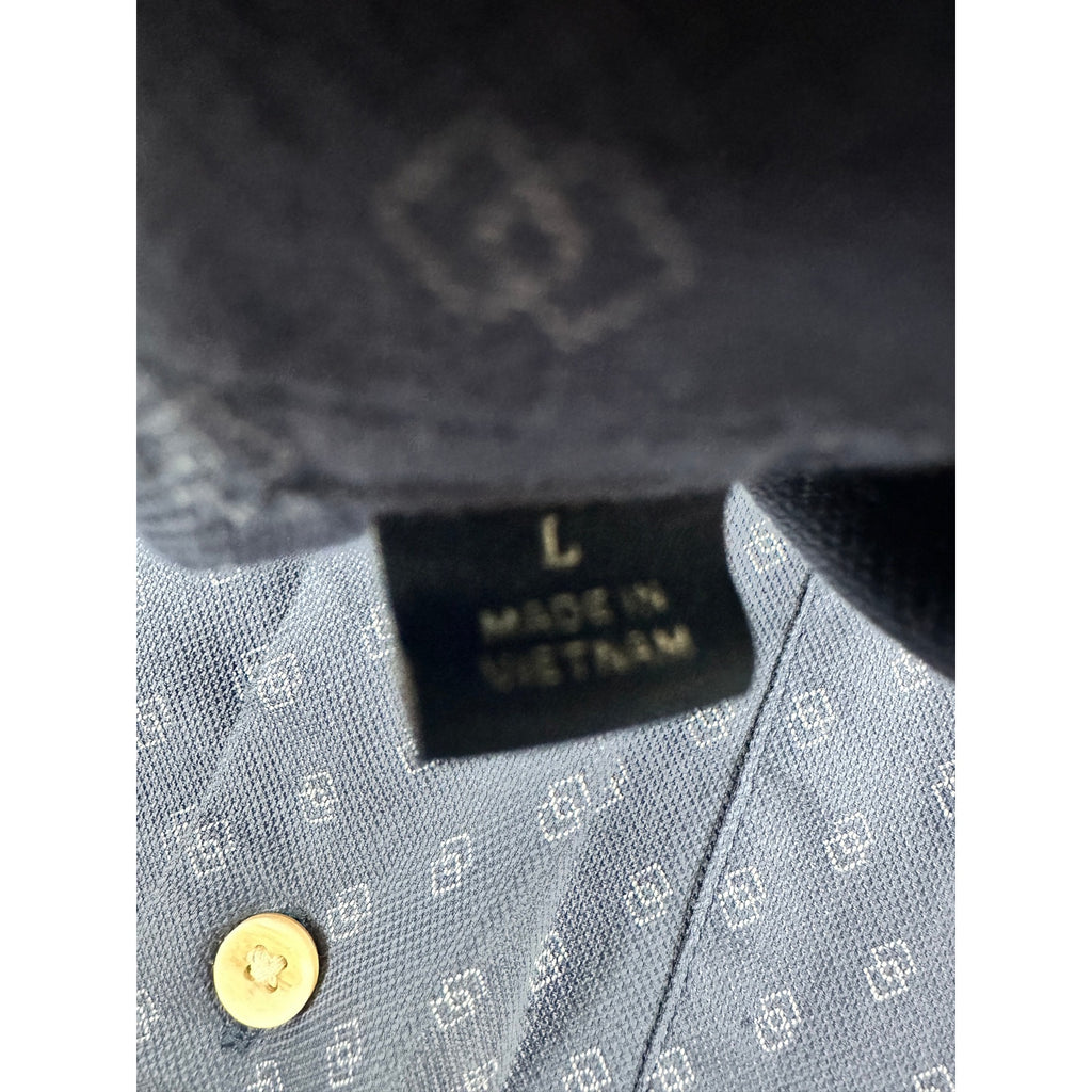 Faherty Movement Monterey Short Sleeve Button Down in Navy Dusk Diamond — Size Large // Preowned