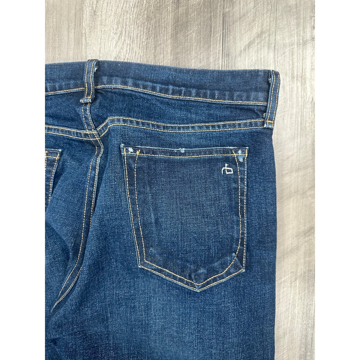 Rag & Bone Fit 2 Slim Worn Ace Jeans — Size 31 // Preowned