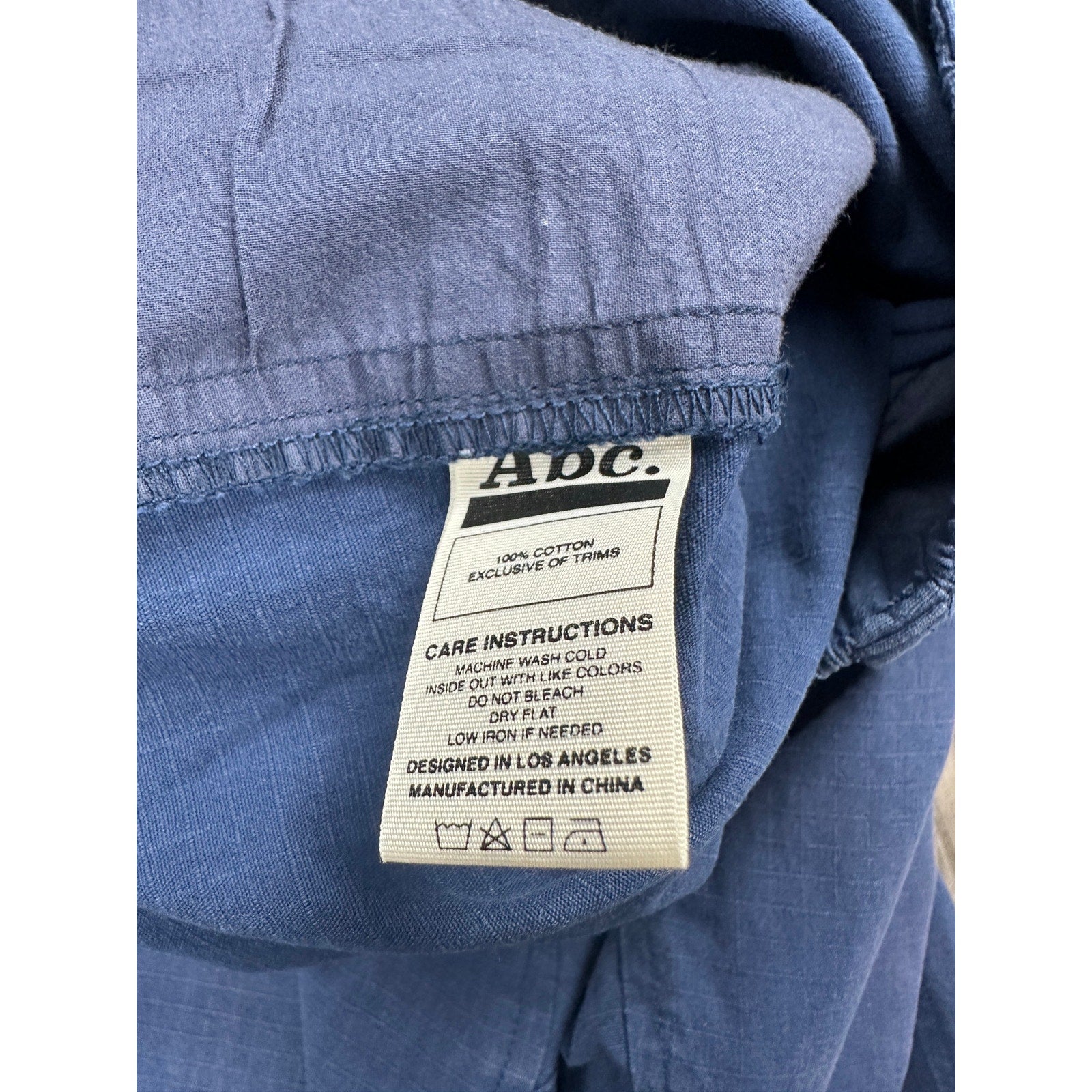 Advisory Board Crystals Ripstop Belted Elastic Waist Pants in Washed Navy — Size Medium // Preowned