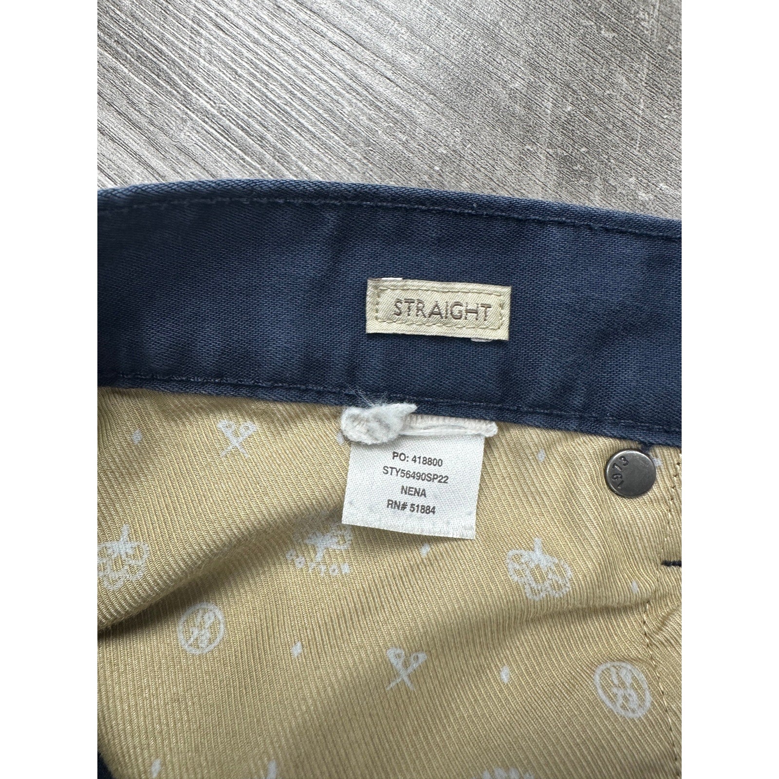 Patagonia Performance T400 Comfort Twill Straight Jeans in Navy — Size 31x32 // Preowned