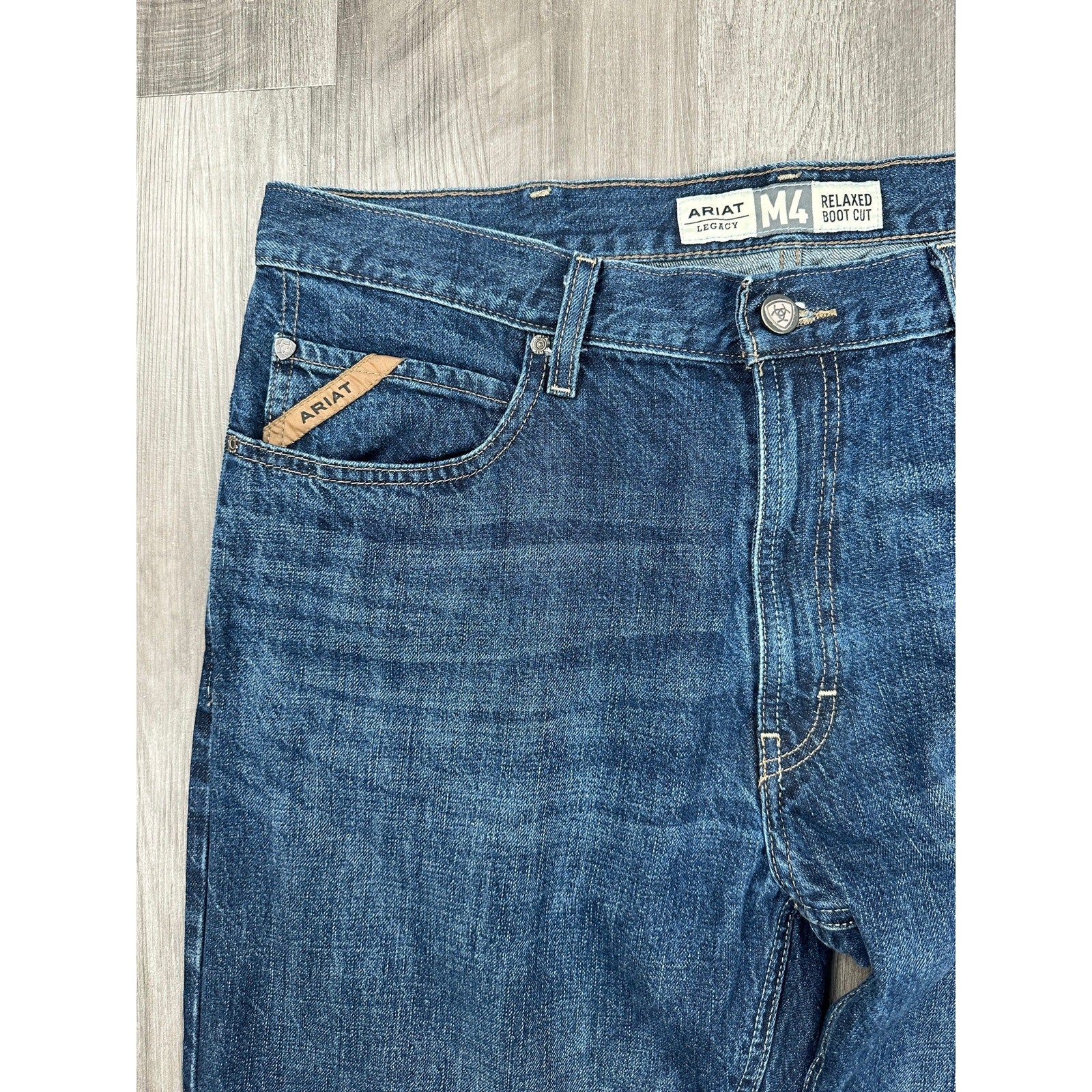 Ariat M4 Low Rise Legacy Boot Cut Jean in Roadhouse — 38x32 // Preowned