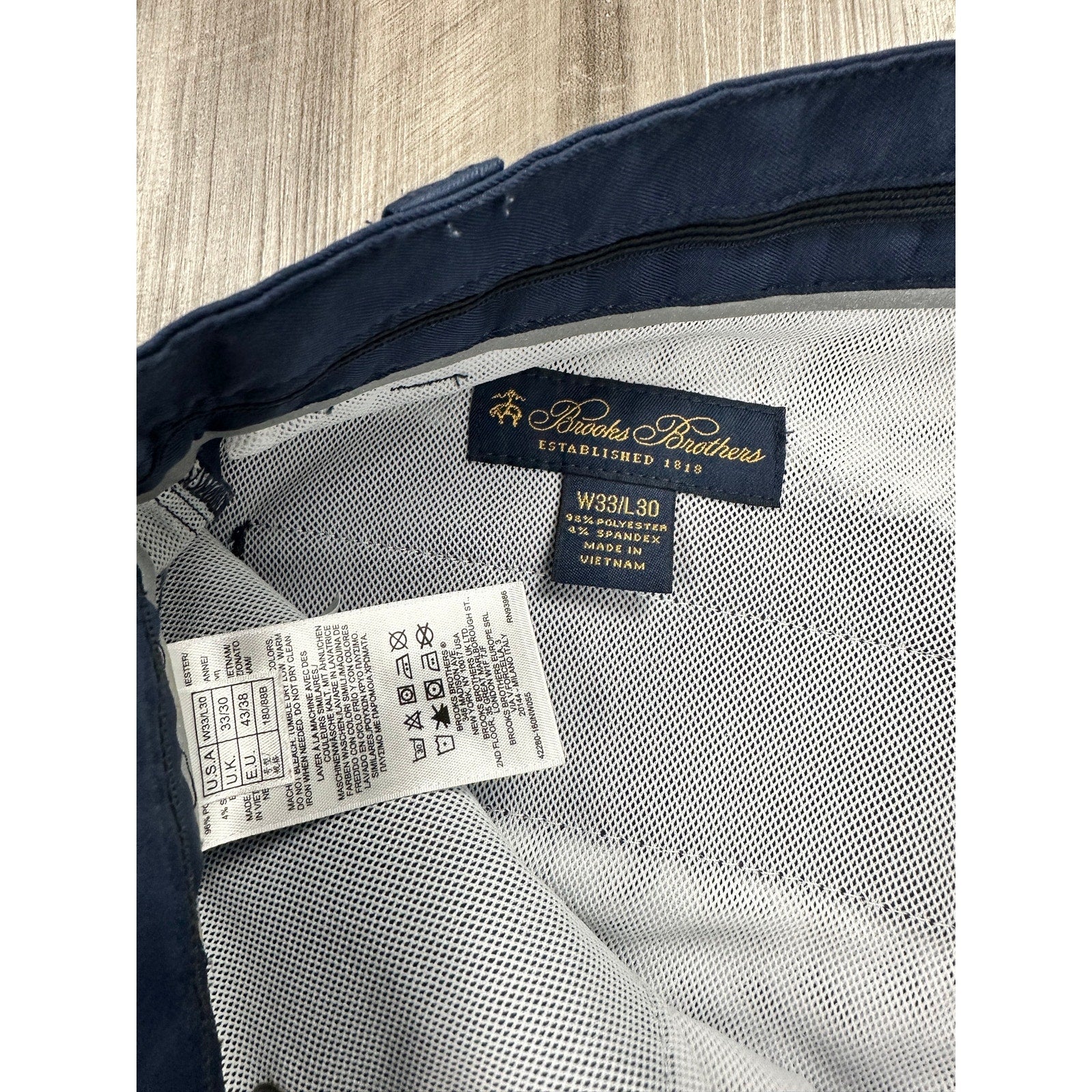 Brooks Brothers Performance Stretch Pants in Navy — Size 33x30 // Preowned