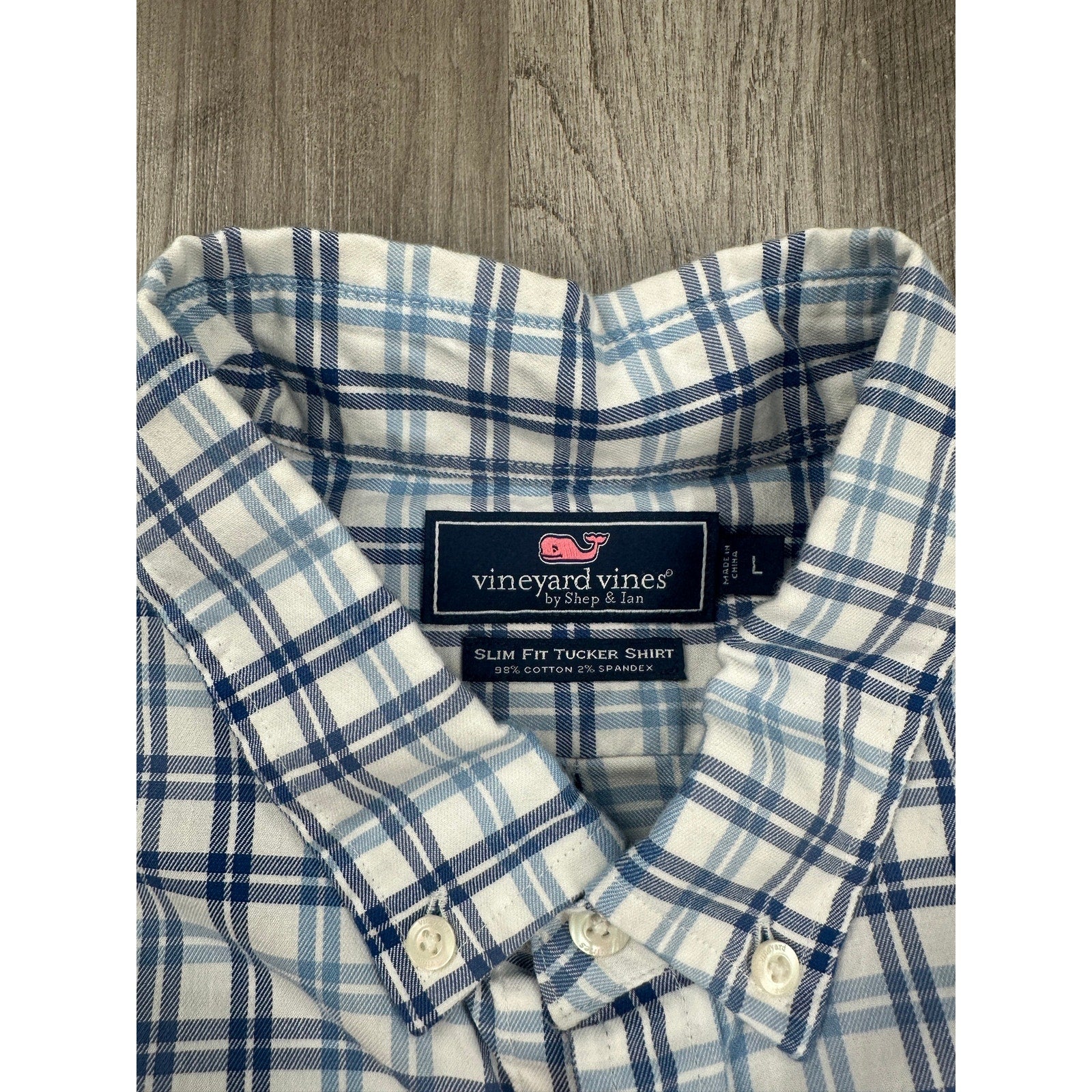 Vineyard Vines Slim Fit Tucker Shirt in Light Blue Navy White Plaid — Size Large