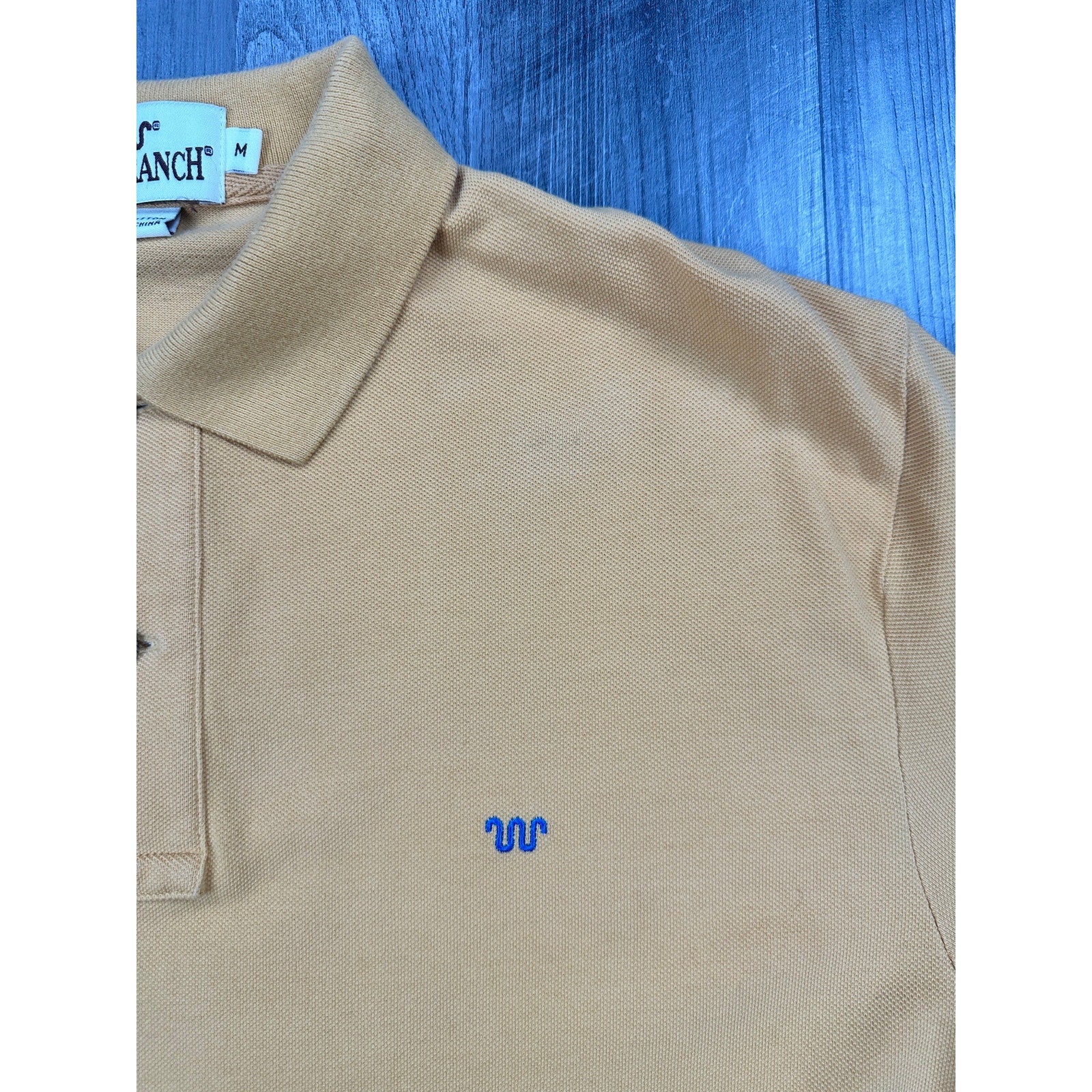 King Ranch Mesh Knit Western Button Polo in Yellow — Size Medium // Preowned