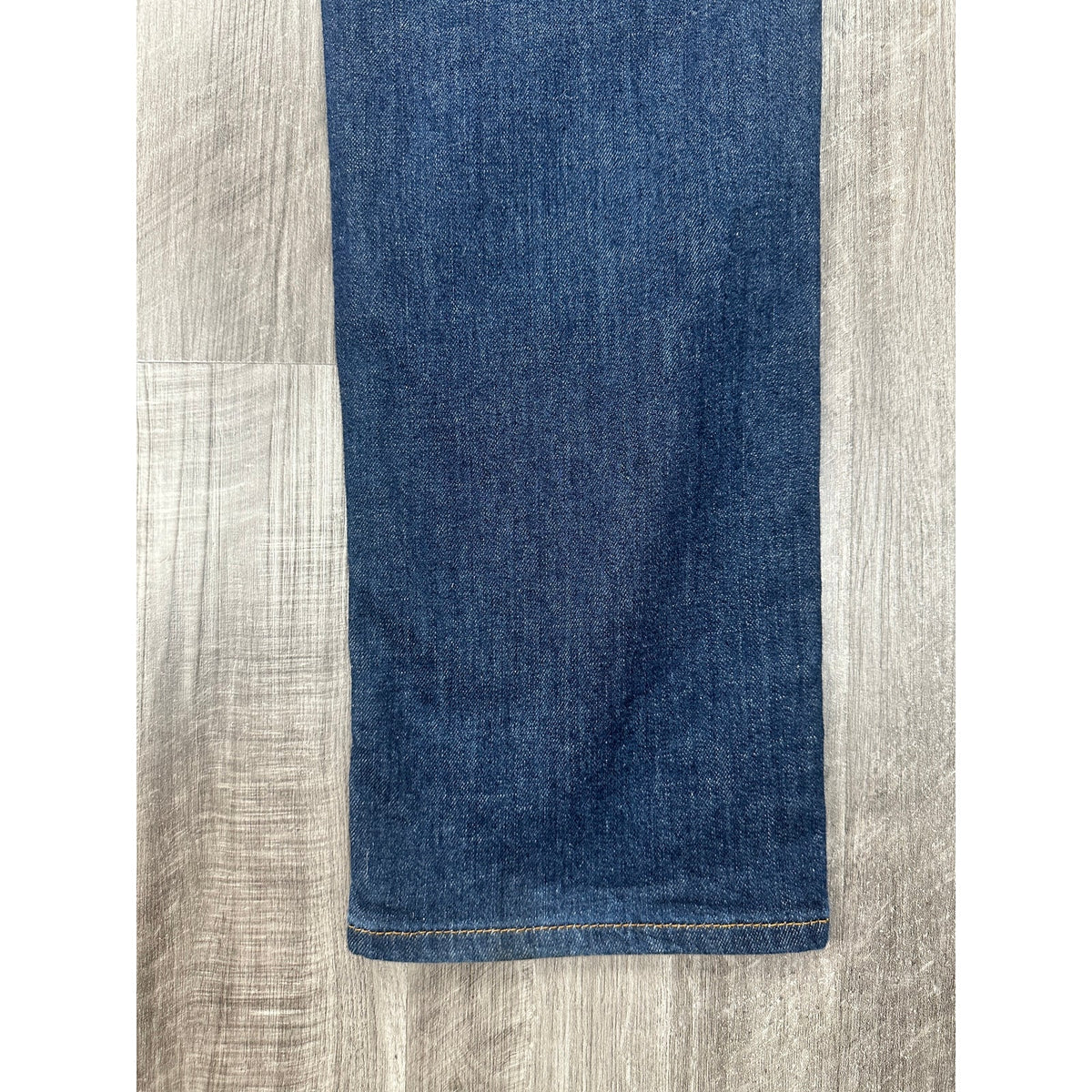 Peter Millar Straight Leg Stretch Denim Jeans — Size 33 // Preowned