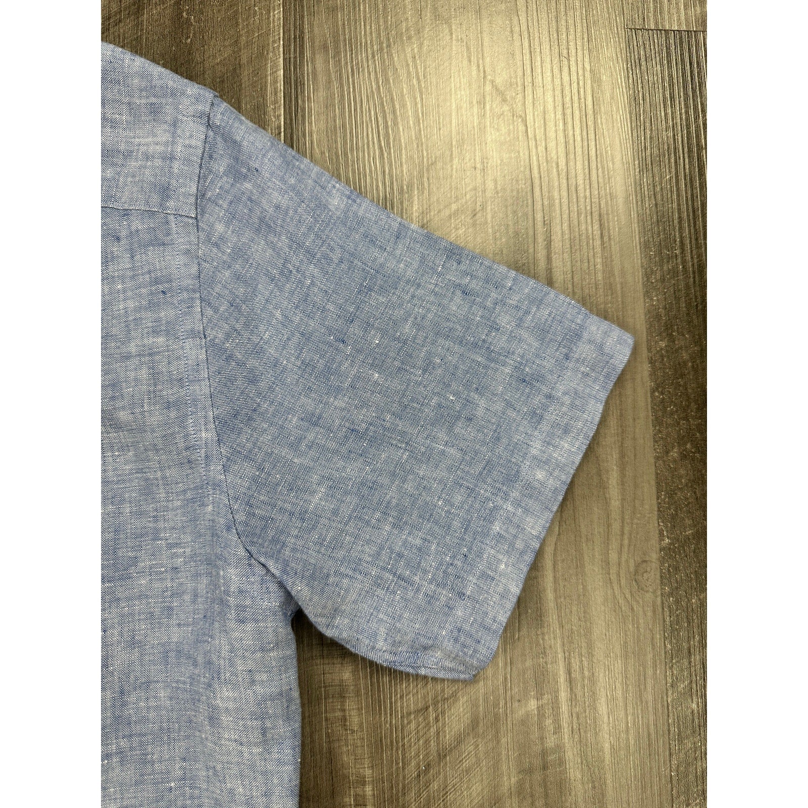 UNTUCKit Valente Linen Short Sleeve Button Down in Blue — Size Medium // Preowned