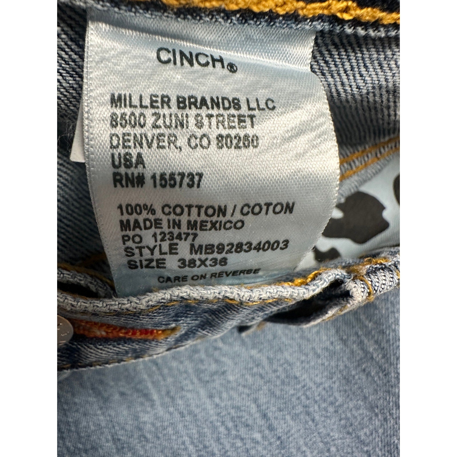 Cinch White Label Relaxed Straight Leg Jean in Medium Stone Wash — Size 38x36 // Preowned