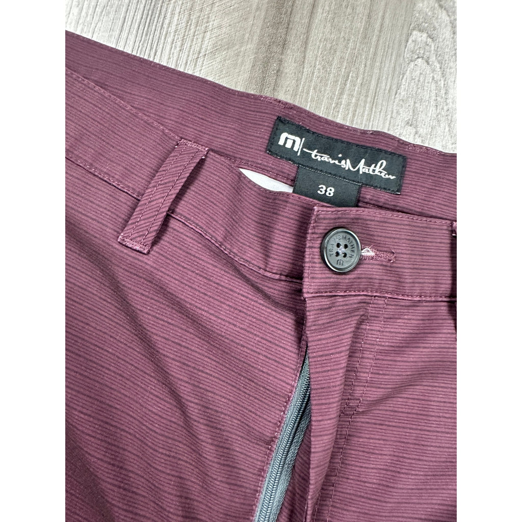 Travis Mathew Striped Golf Shorts in Maroon Black — Size 38 // Preowned