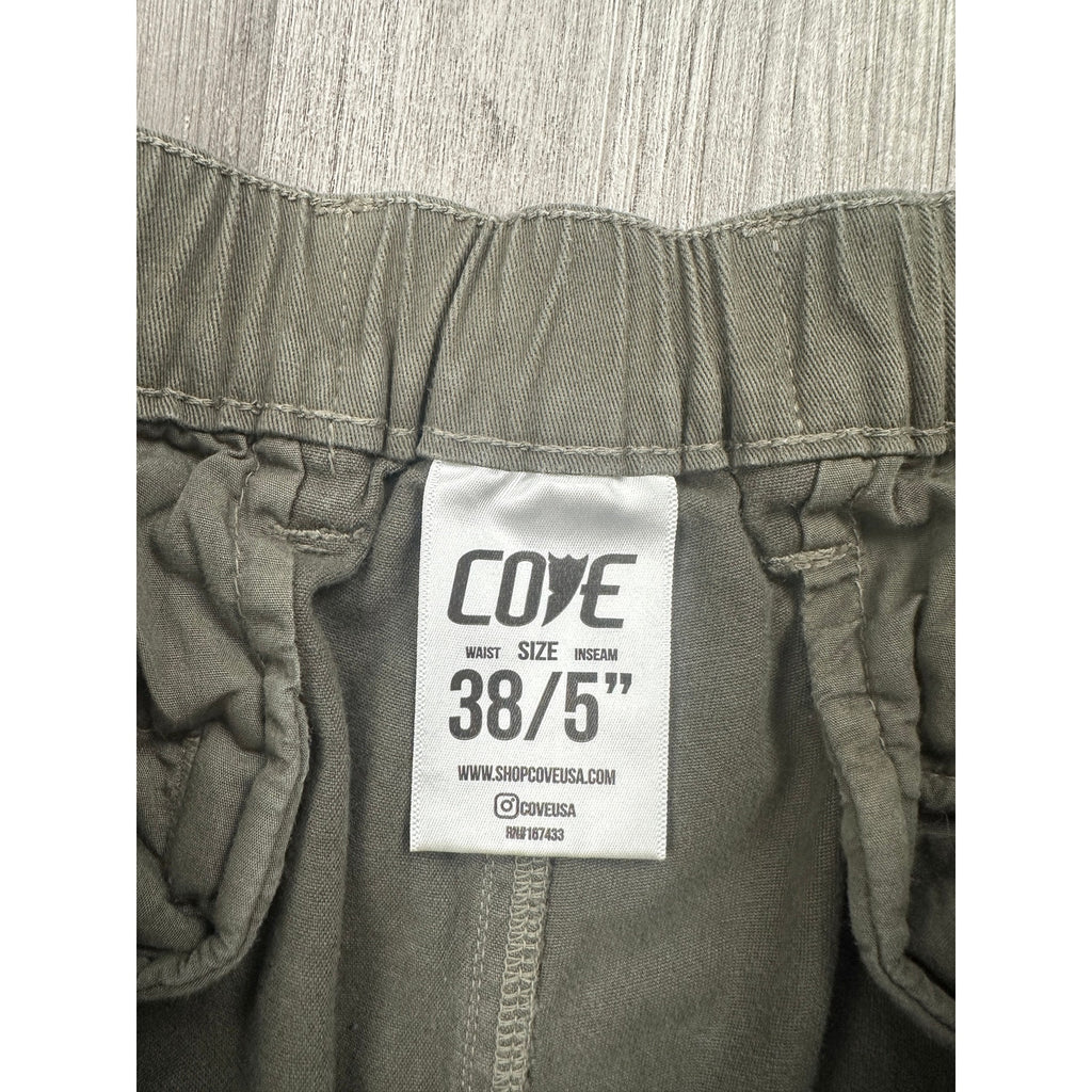 Cove 5" Chino Shorts in Olive Green — Size 38 // Preowned