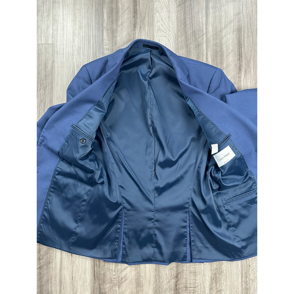 Calvin Klein X Slim Fit Stretch Three Piece Suit in Dark Blue Navy — Size 38R // Preowned