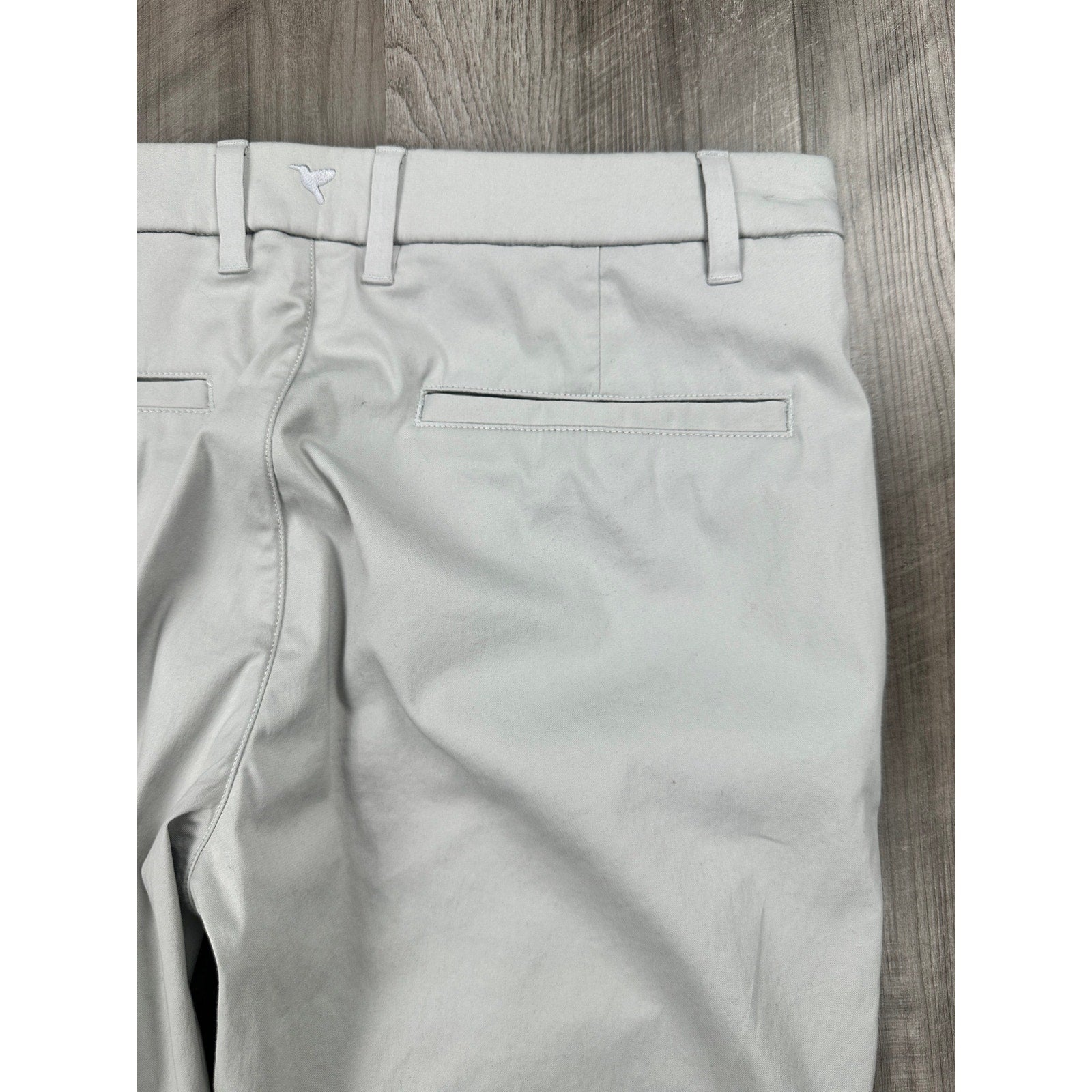 Birddogs Stretch Performance Khakis in Gray Khaki — Size 34x34 // Preowned