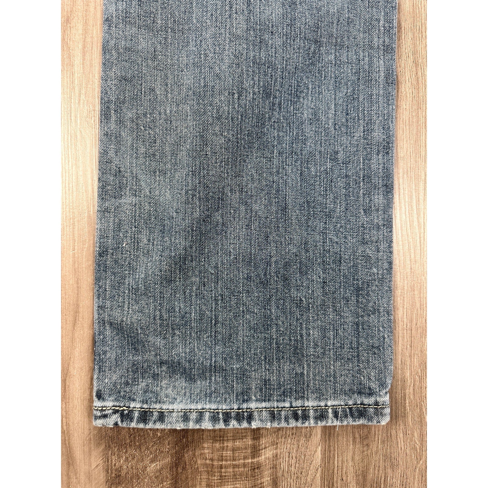 Cinch Silver Label Straight Leg Jeans in Blue — Size 38x36 // Preowned