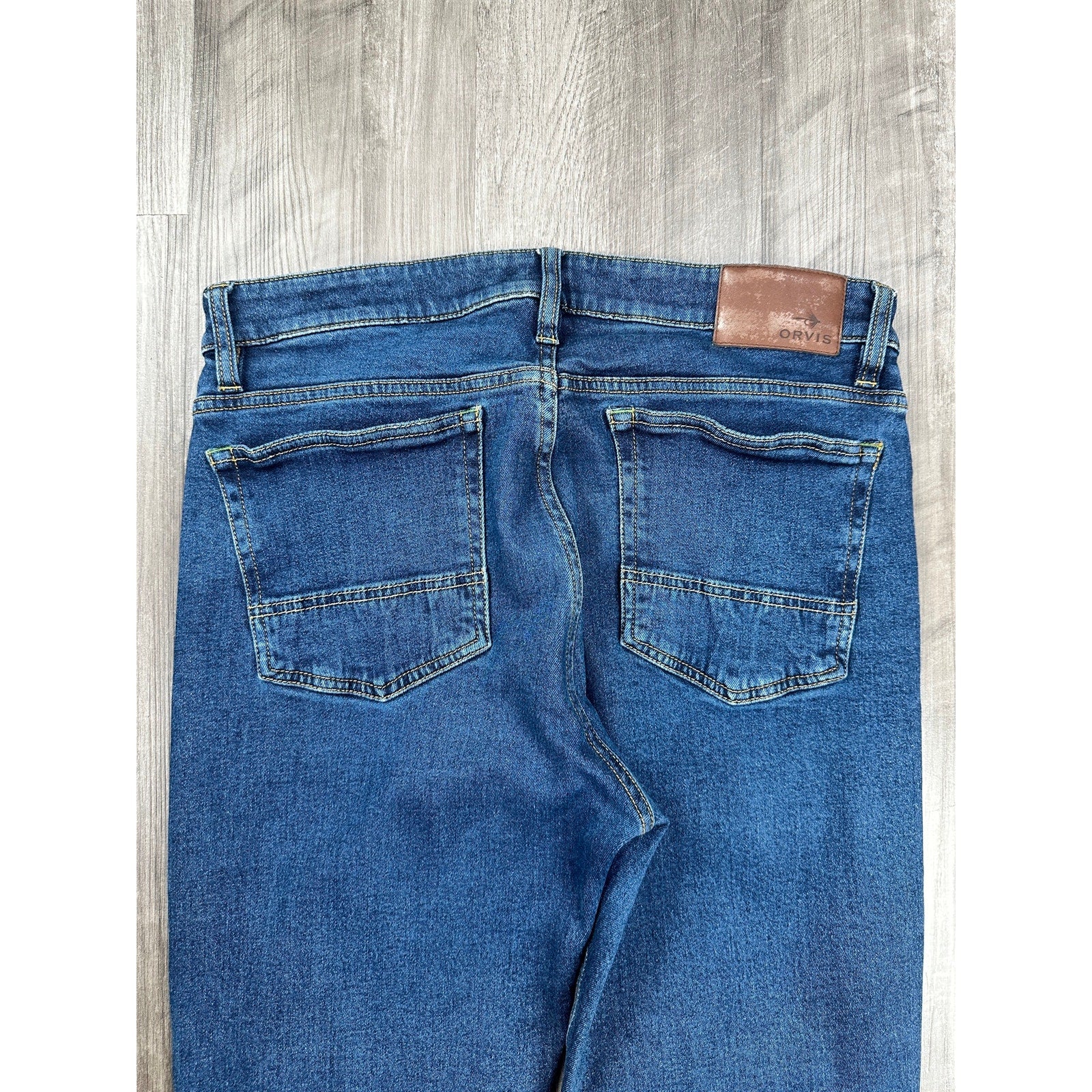 Orvis Five Pocket Straight Leg Stretch Jean in Blue — Size 32x30 // Preowned