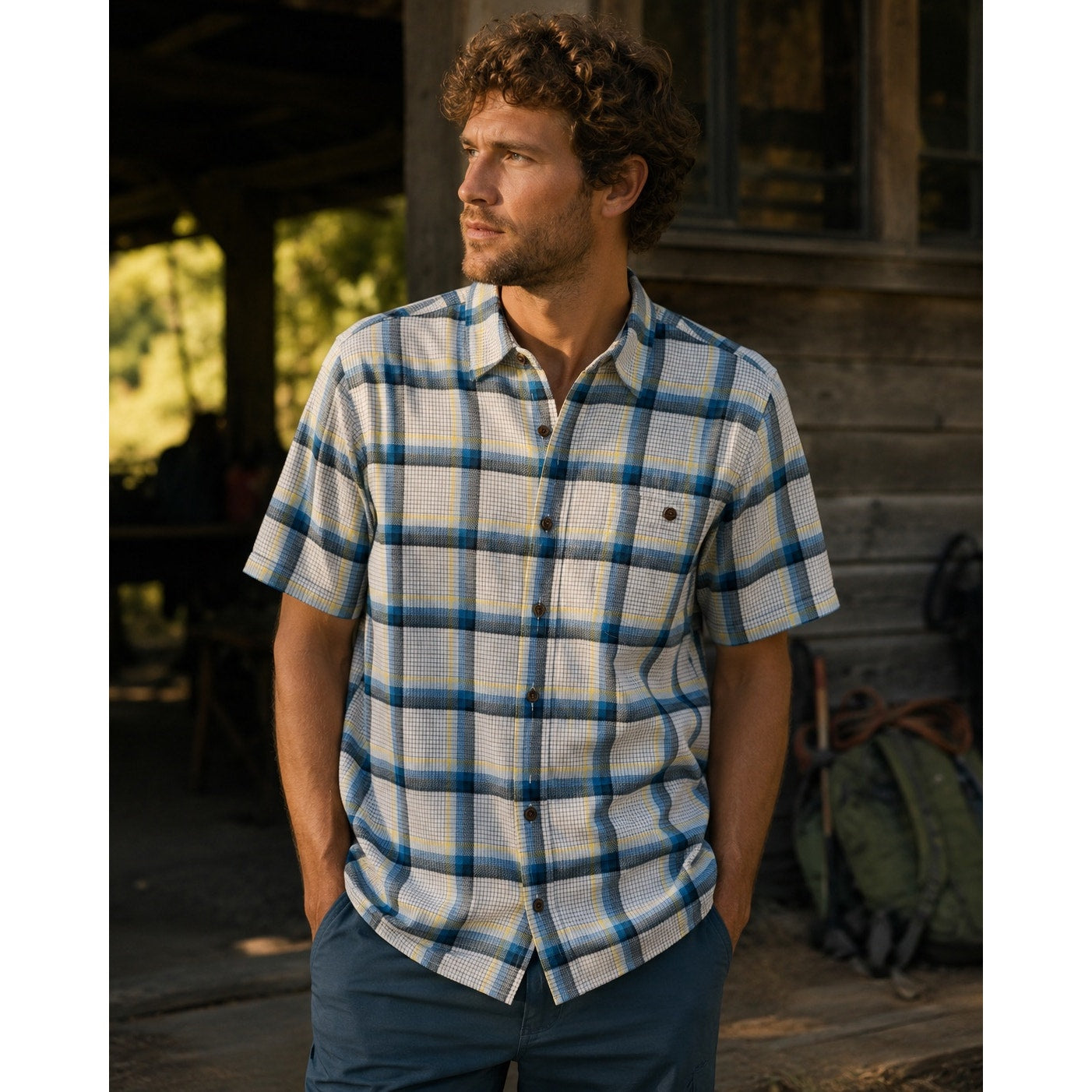 Patagonia A/C Plaid Short Sleeve Button Down in White Blue Black Yellow — Size Large // Preowned