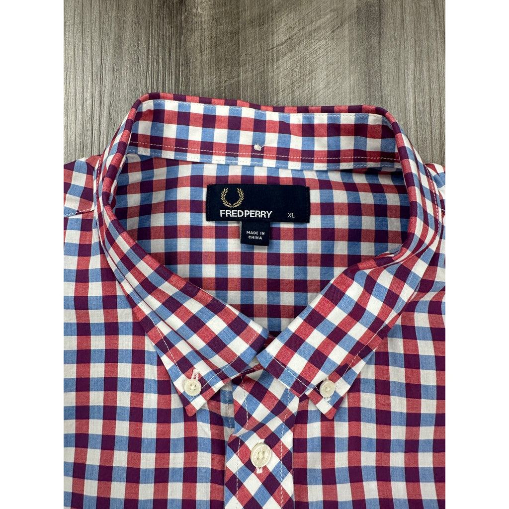 Fred Perry Gingham Short Sleeve Button Down in Dark Red Blue White — Size XL // Preowned