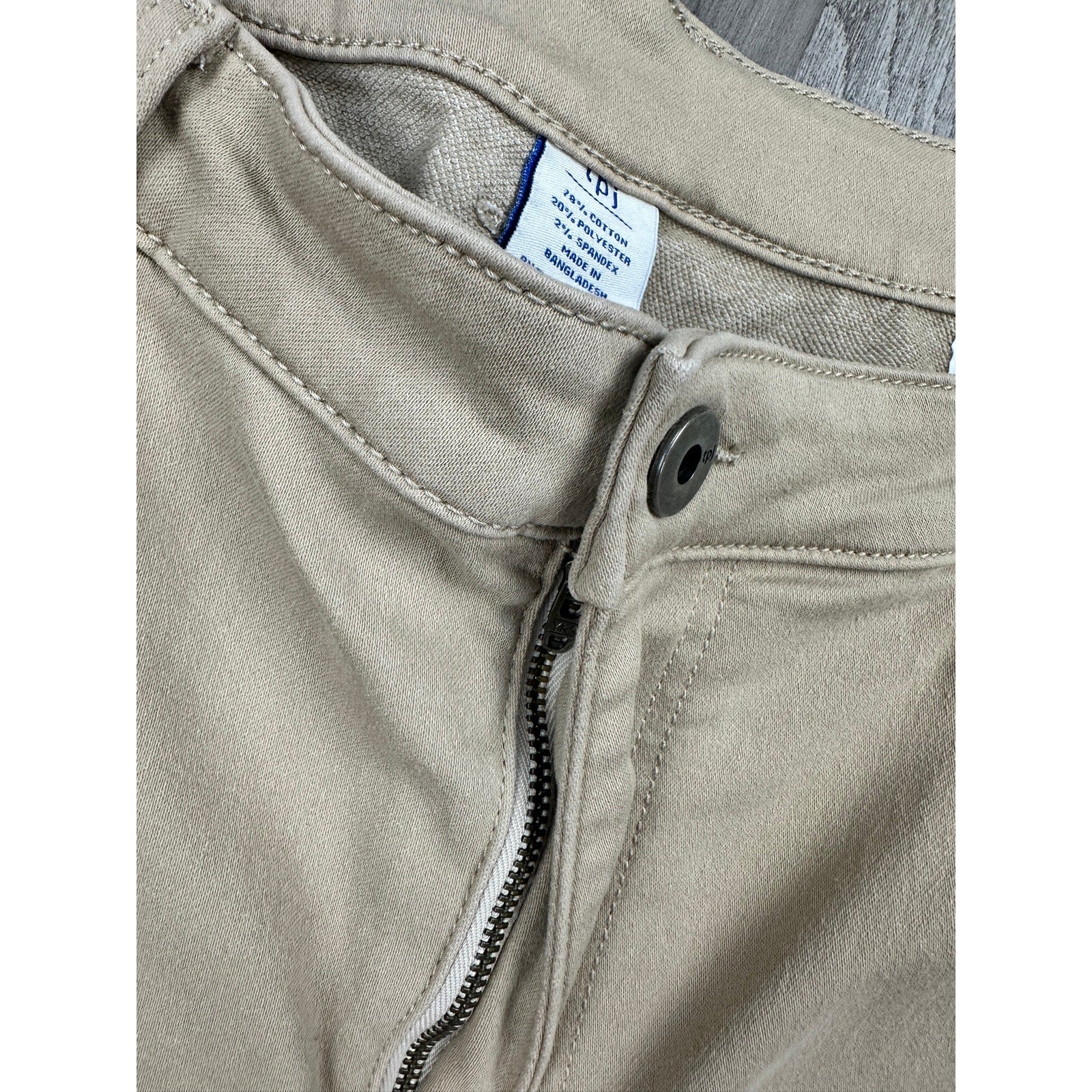 TPJ The Perfect Jean The Denkhaki Slim Thick Fit Jeans in Light Khaki — Size 38x32 // Preowned