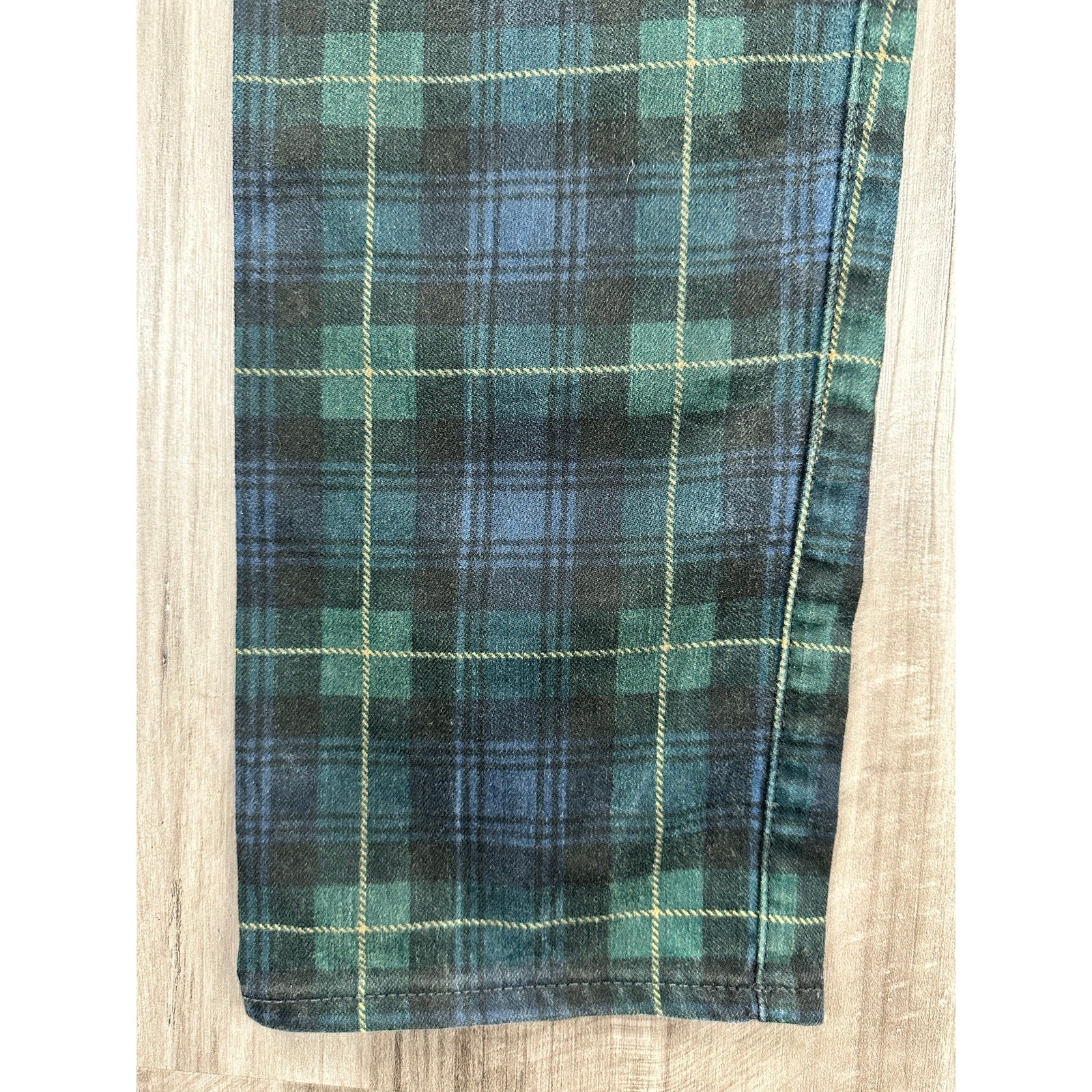 Polo Ralph Lauren Plaid Sullivan Slim Jean in Navy Green Yellow — Size 31x32 // Preowned