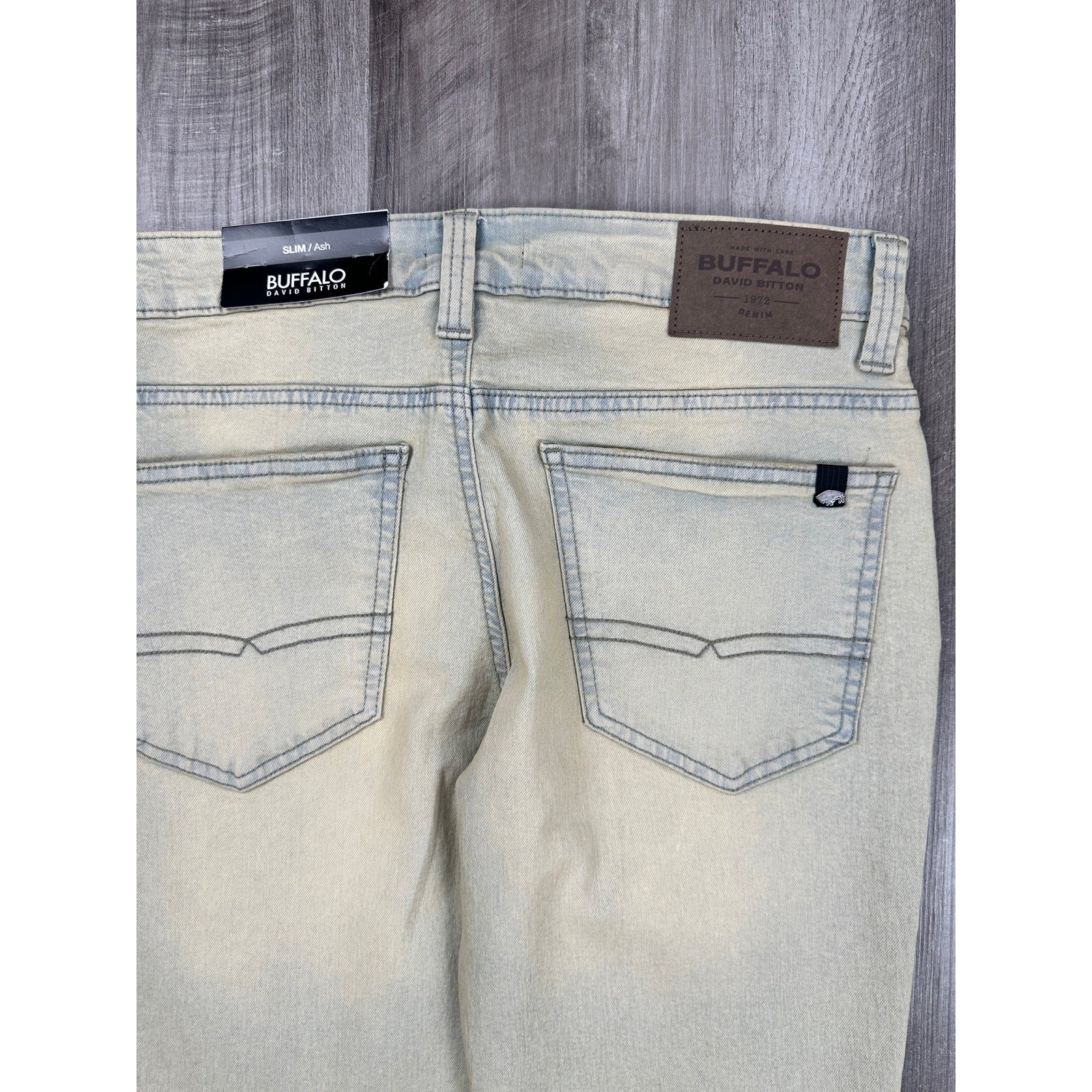 Buffalo David Bitton Ash Slim Stretch Jean in Dirty Blasted Wash — Size 30x30