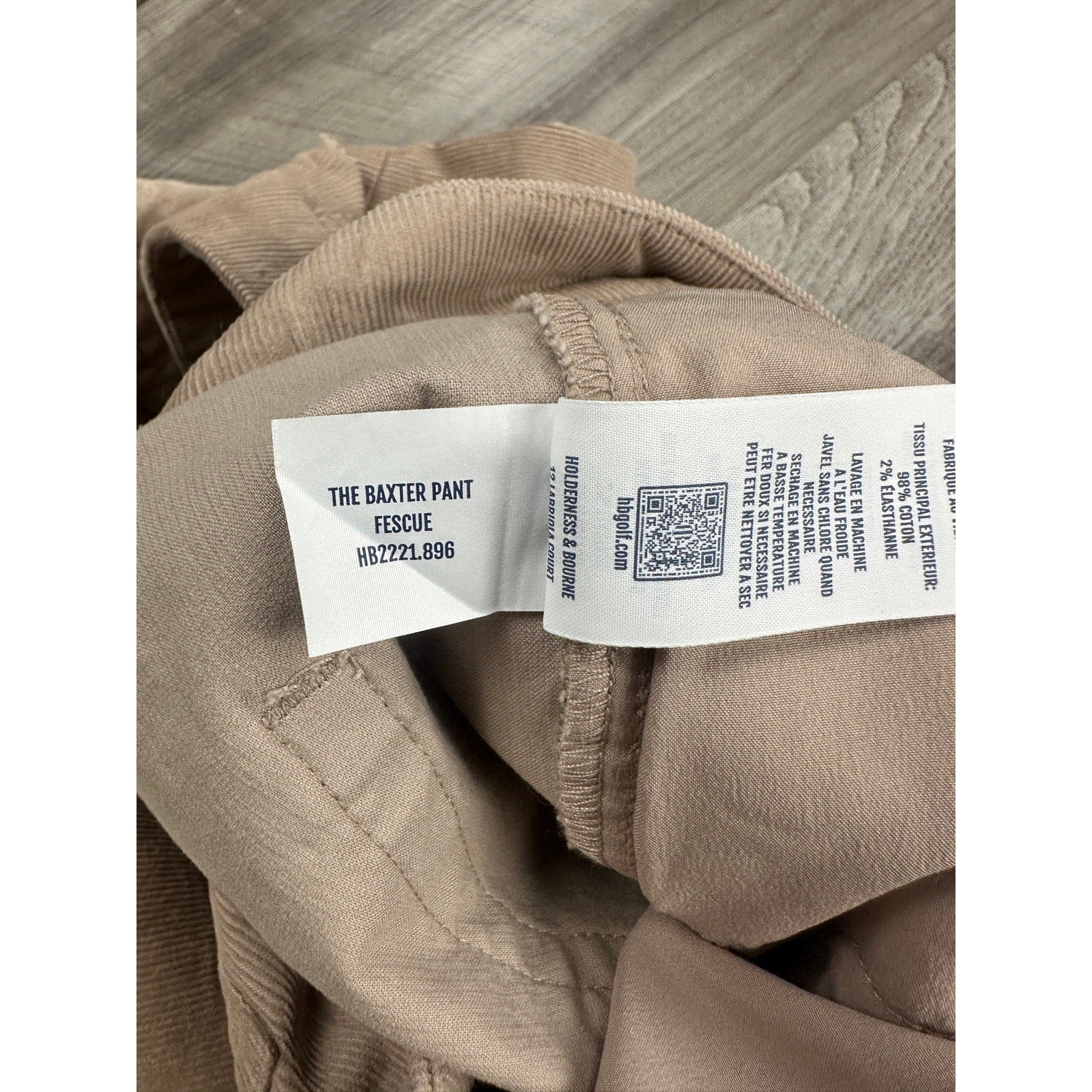 Holderness & Bourne The Baxter Corduroy Pants in Fescue — Size 38x32