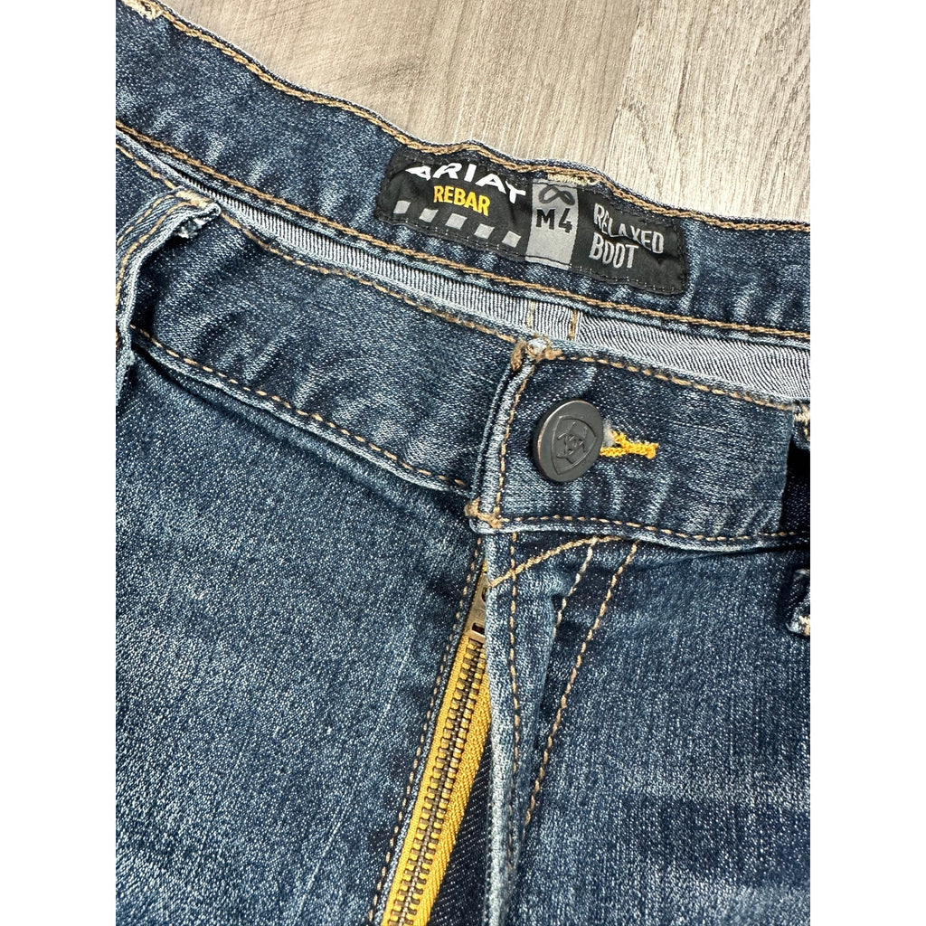 Ariat Rebar M4 Relaxed Bodie Durastretch Edge Boot Cut Jeans — Size 40x30 // Preowned