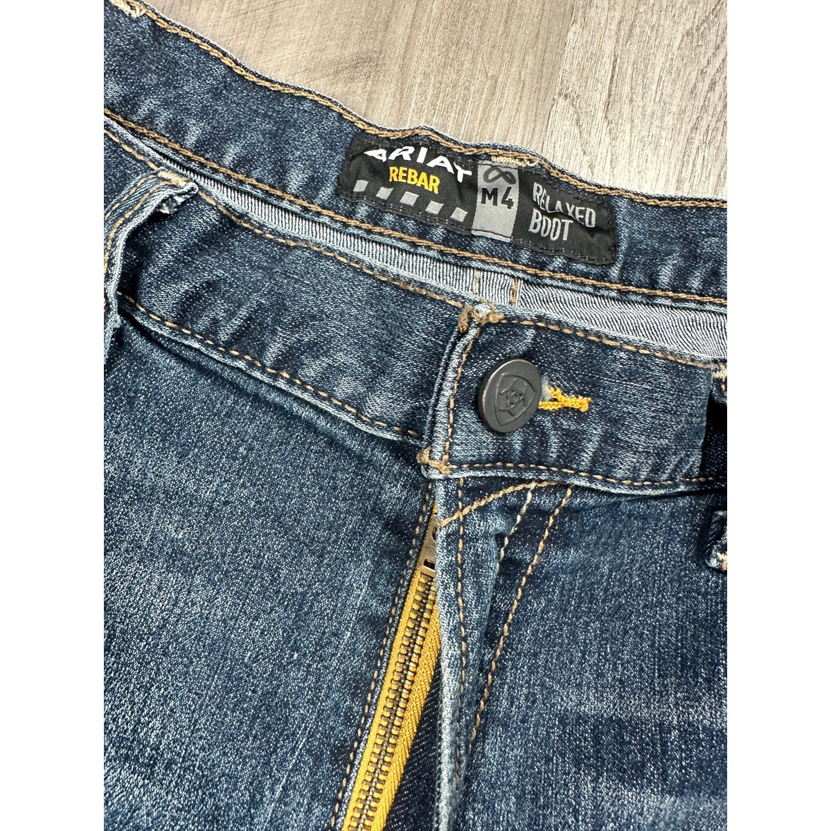 Ariat Rebar M4 Relaxed Bodie Durastretch Edge Boot Cut Jeans — Size 40x30 // Preowned
