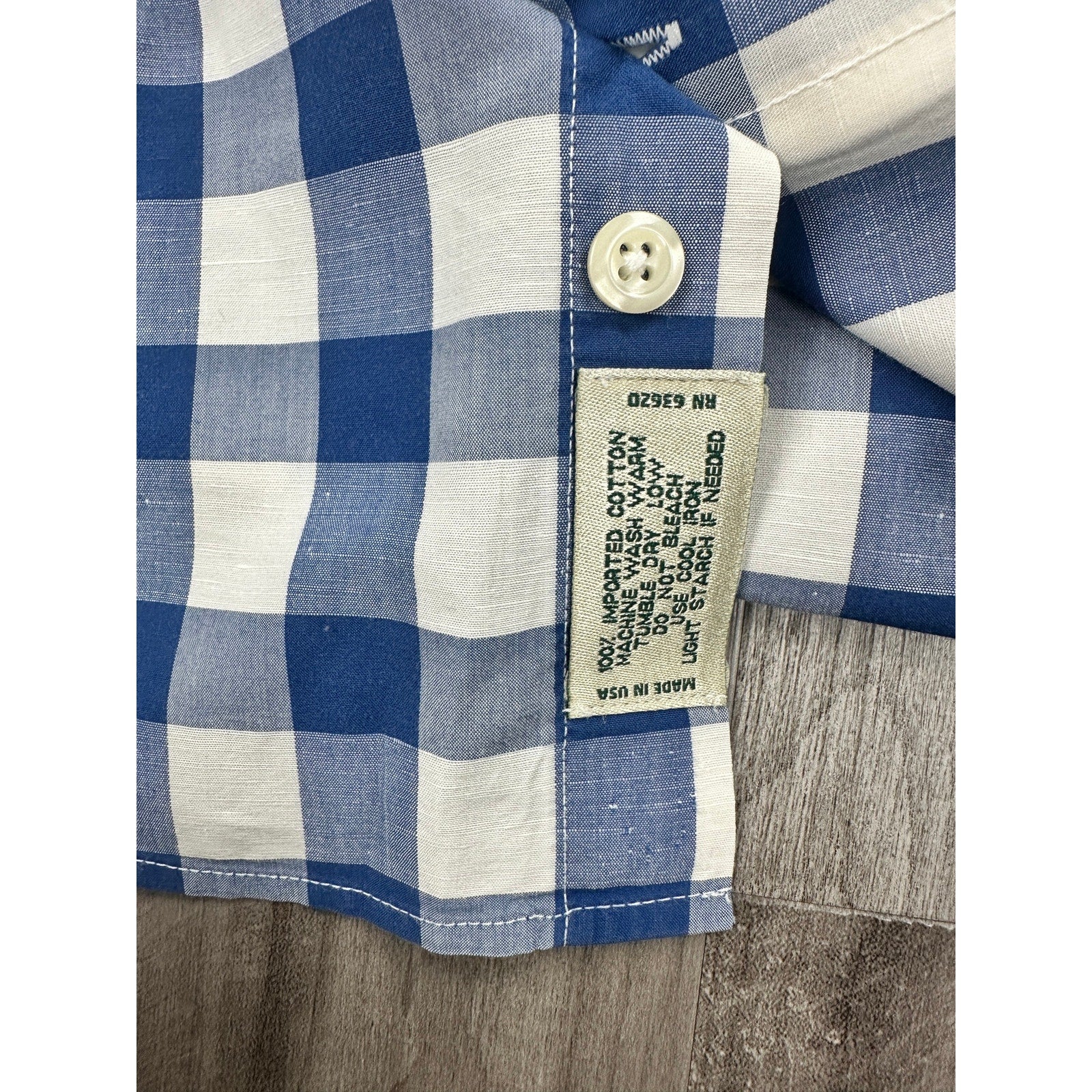 Gitman Bros. Made in USA Checkered Long Sleeve Button Down in Blue and White — Size Large // Preowned