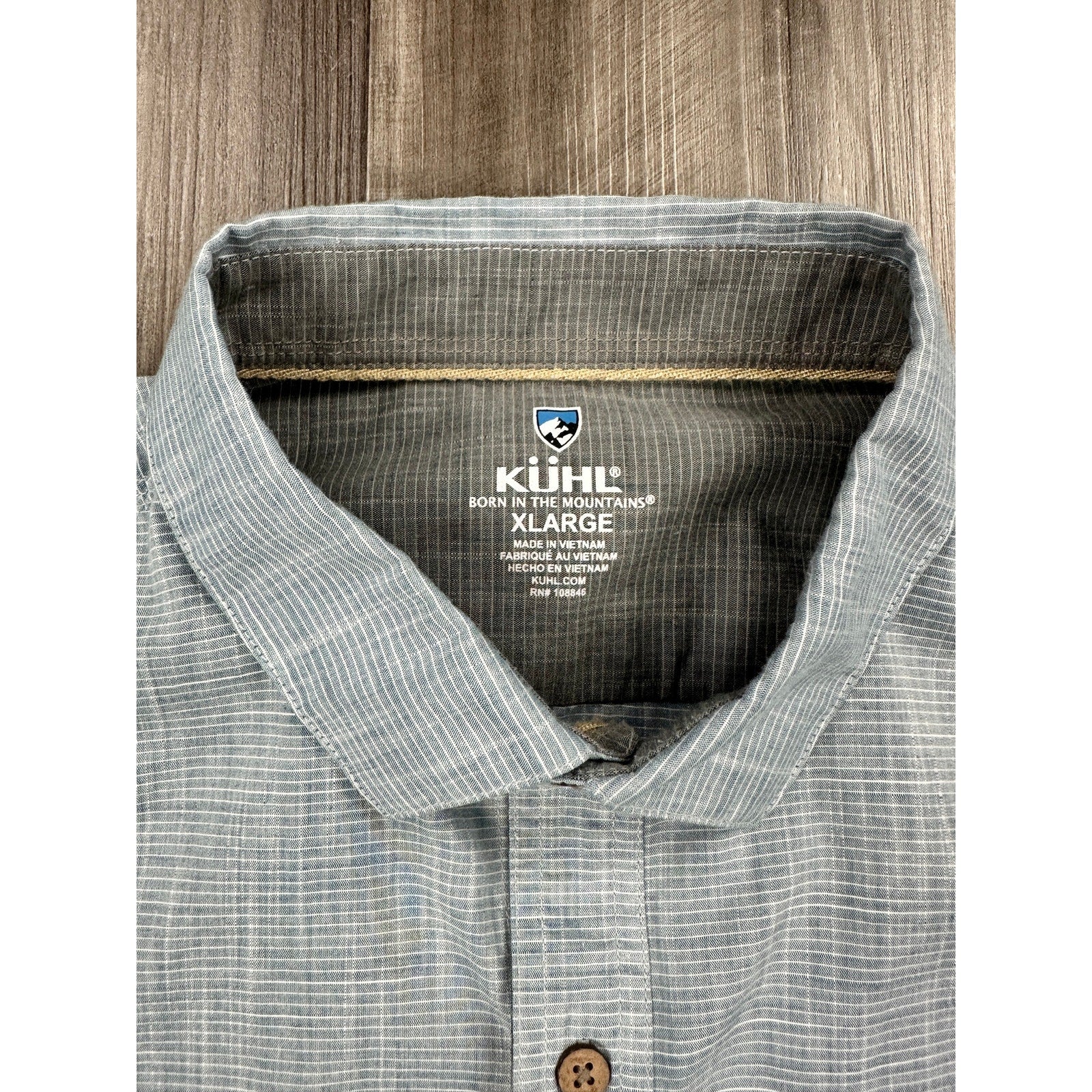Kuhl Karib Short Sleeve Button Down in Blue Gray and White — Size XL // Preowned