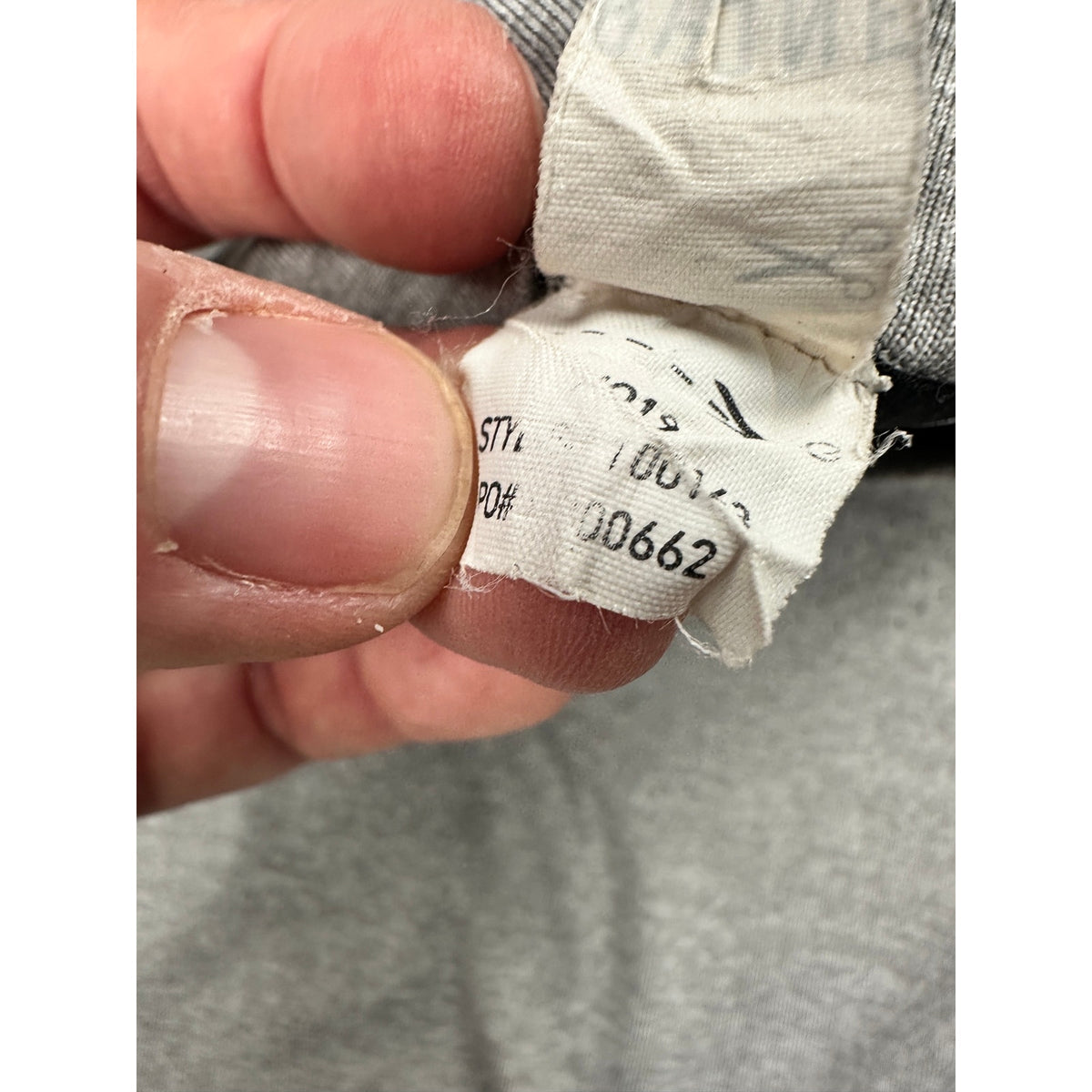Rhone Versatility Perforated Yoke Quarter Zip Performance Pullover — Size Medium // Preowned