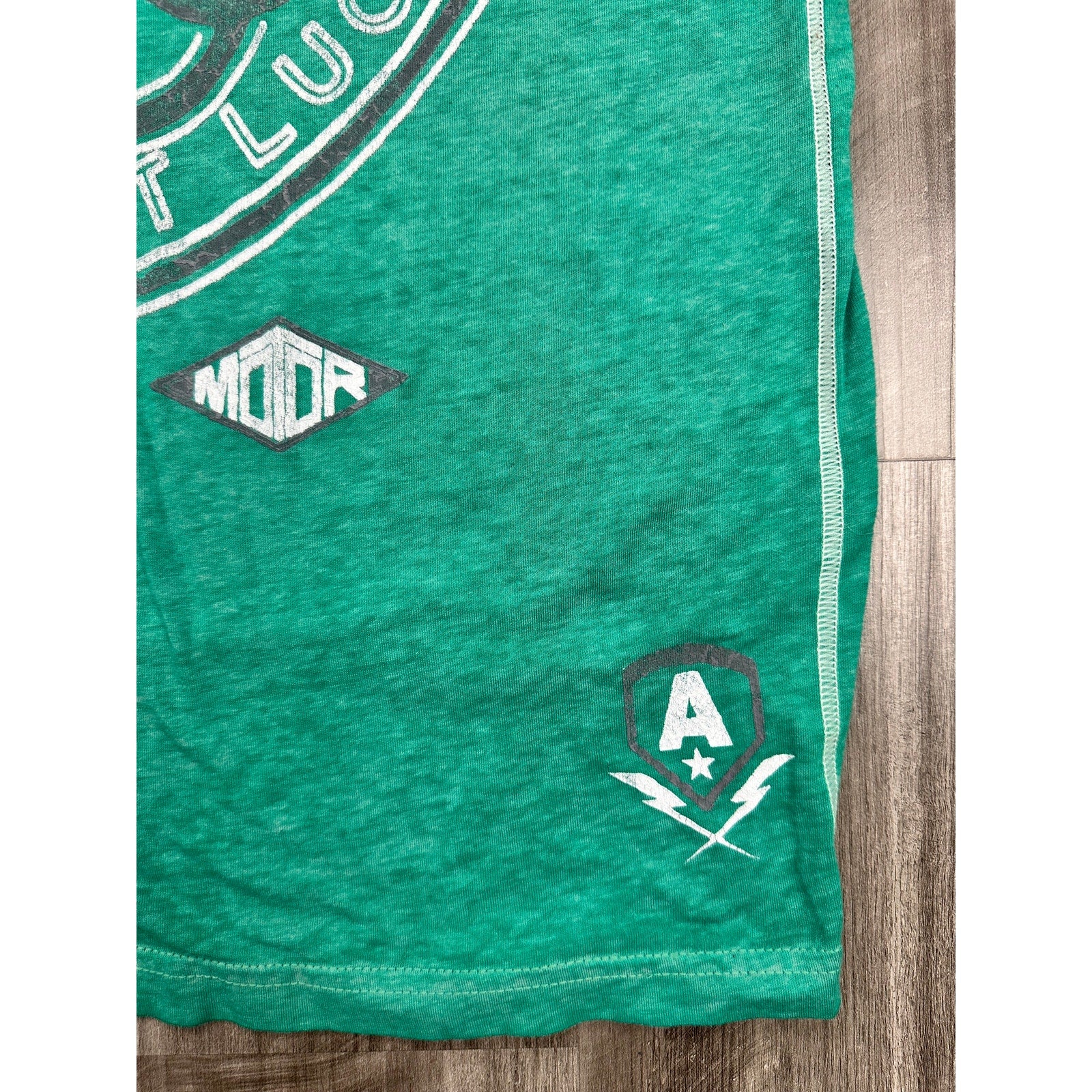 Affliction American Customs Live Fast Get Lucky Graphic Tee Green  — Size XL