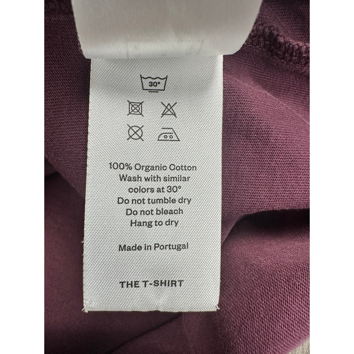 Asket The T-Shirt — Size Medium // Preowned