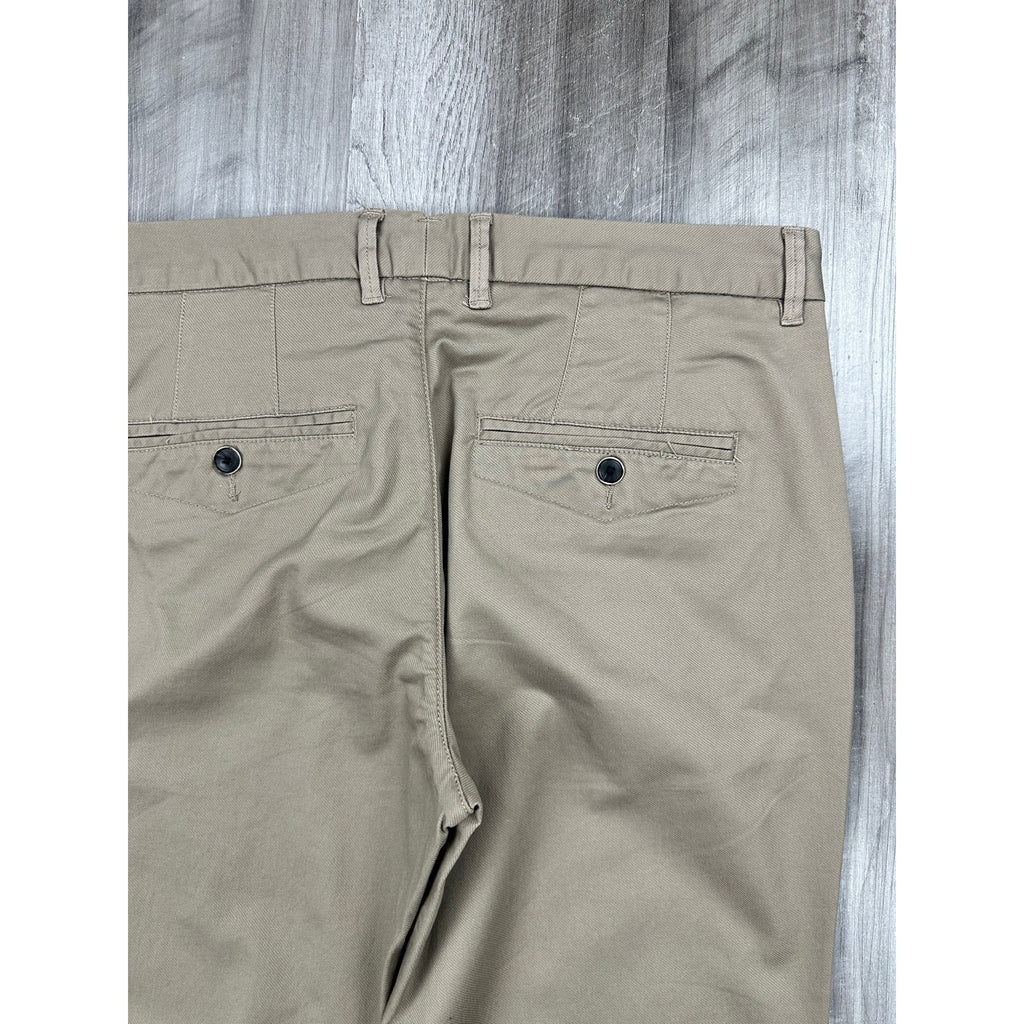 Perk Feel Good Slim Fit Stretch Chinos in Dark Khaki — Size 33x30 // Preowned