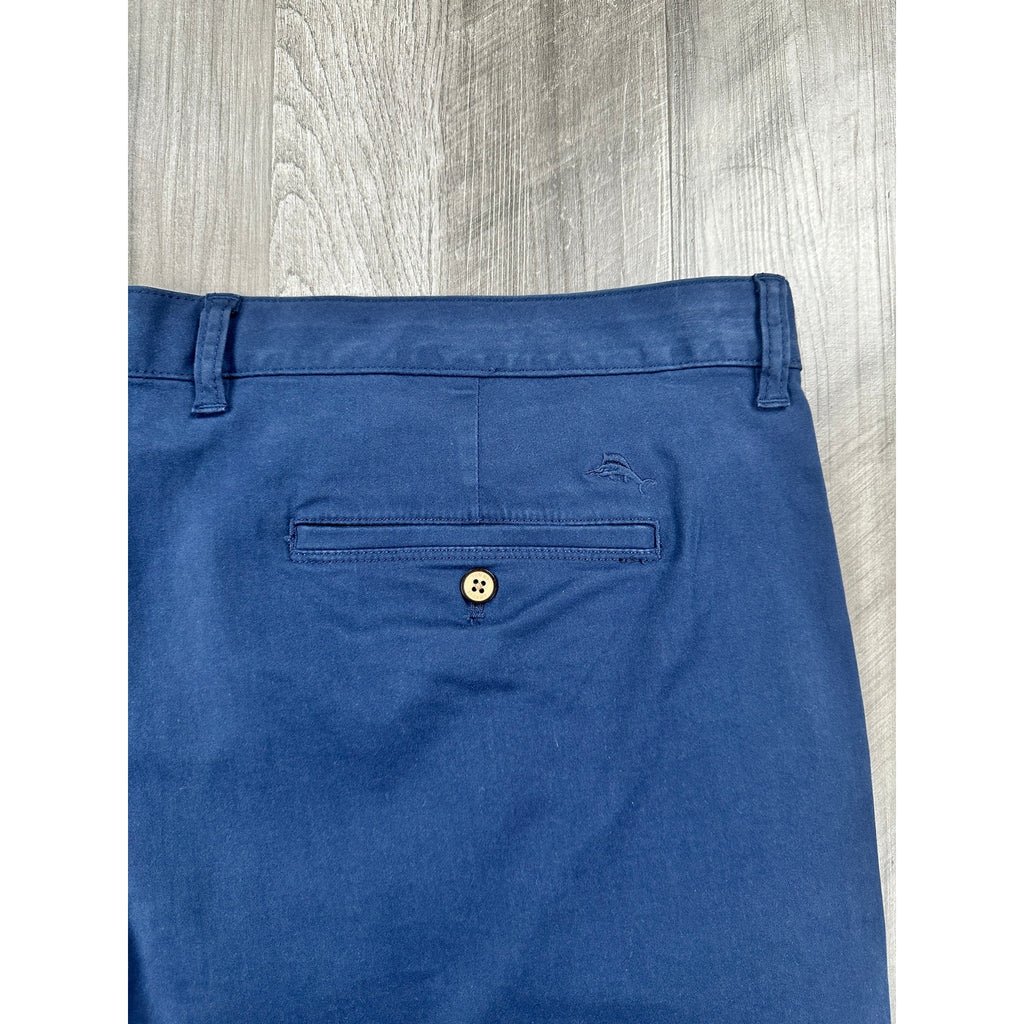 Tommy Bahama Boracay 12" Stretch Chino Shorts in Maritime Navy — Size 44