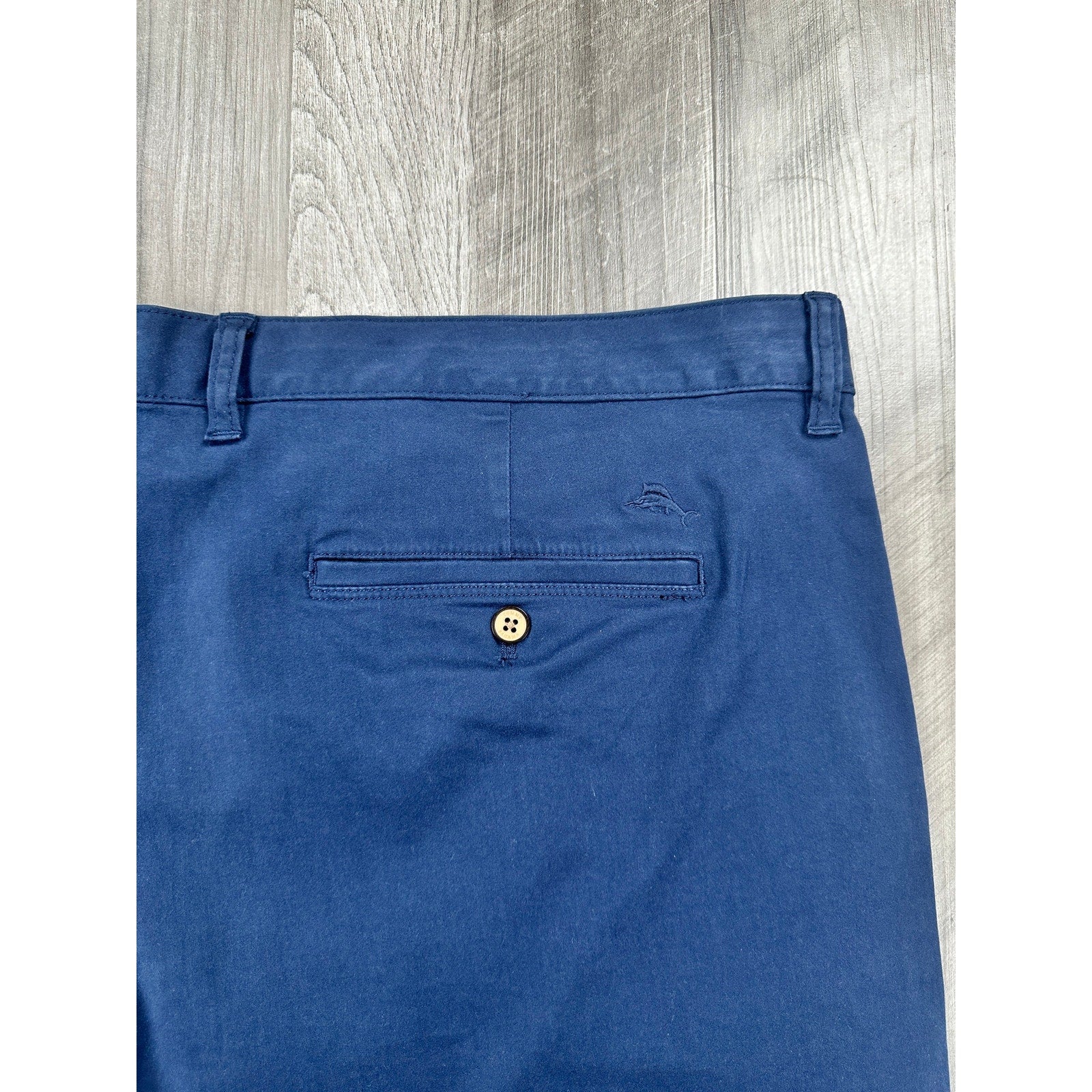 Tommy Bahama Boracay 12" Stretch Chino Shorts in Maritime Navy — Size 44