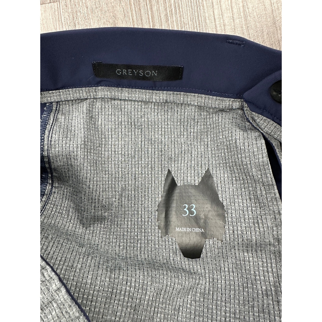 Greyson Montauk Performance Golf Chino Shorts in Navy — Size 33 // Preowned